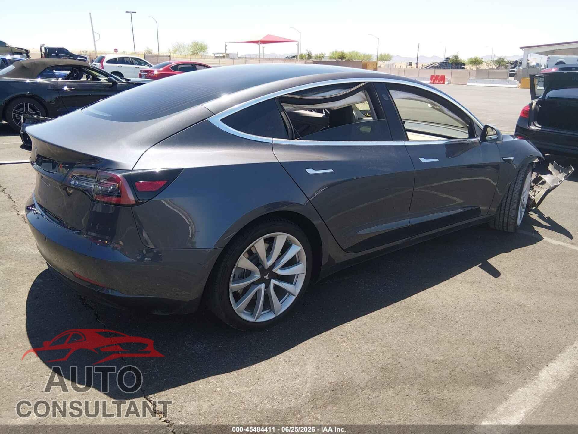 TESLA MODEL 3 2017 - 5YJ3E1EA9HF000873