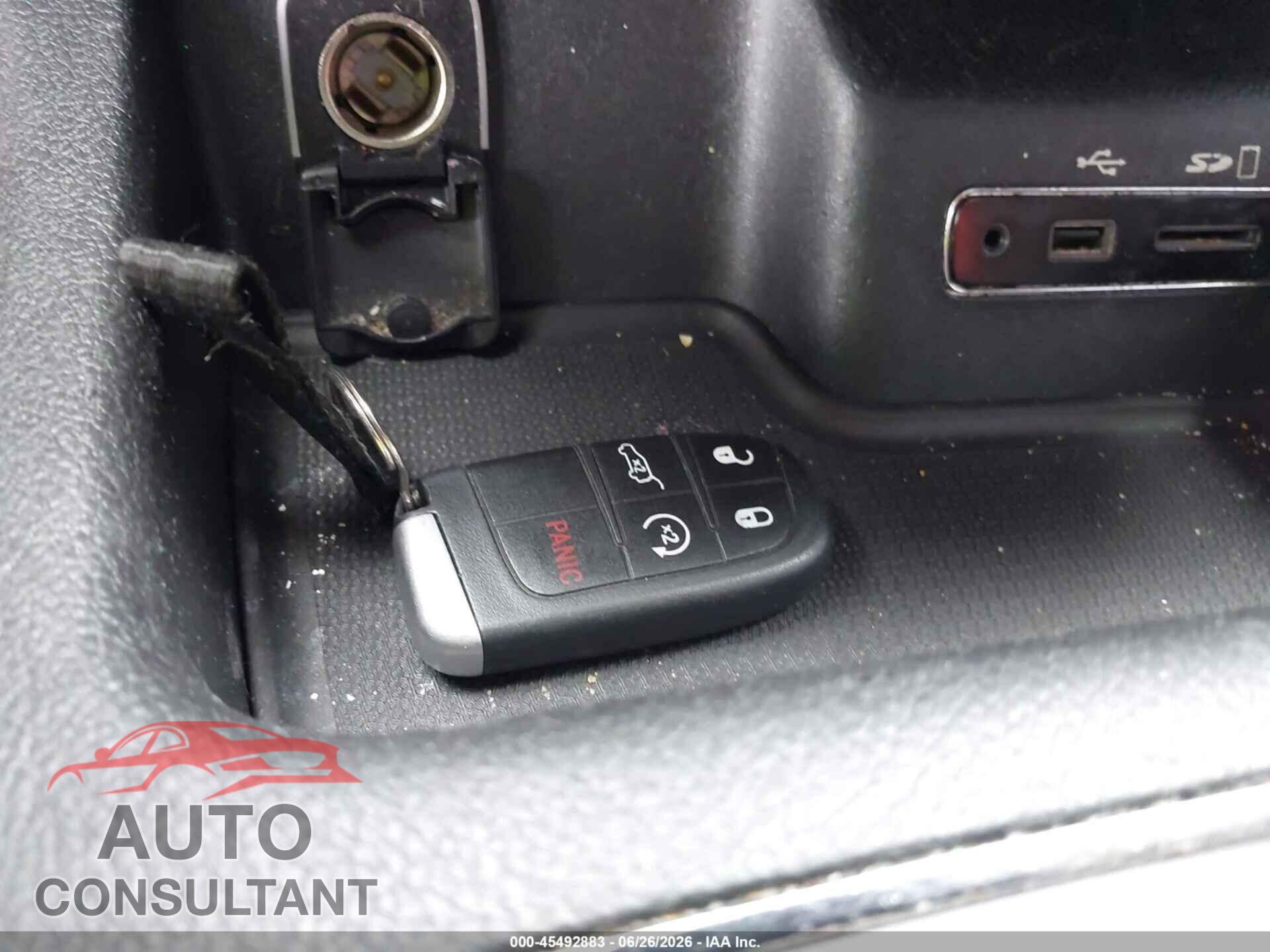 DODGE DURANGO 2015 - 1C4RDJAGXFC772395
