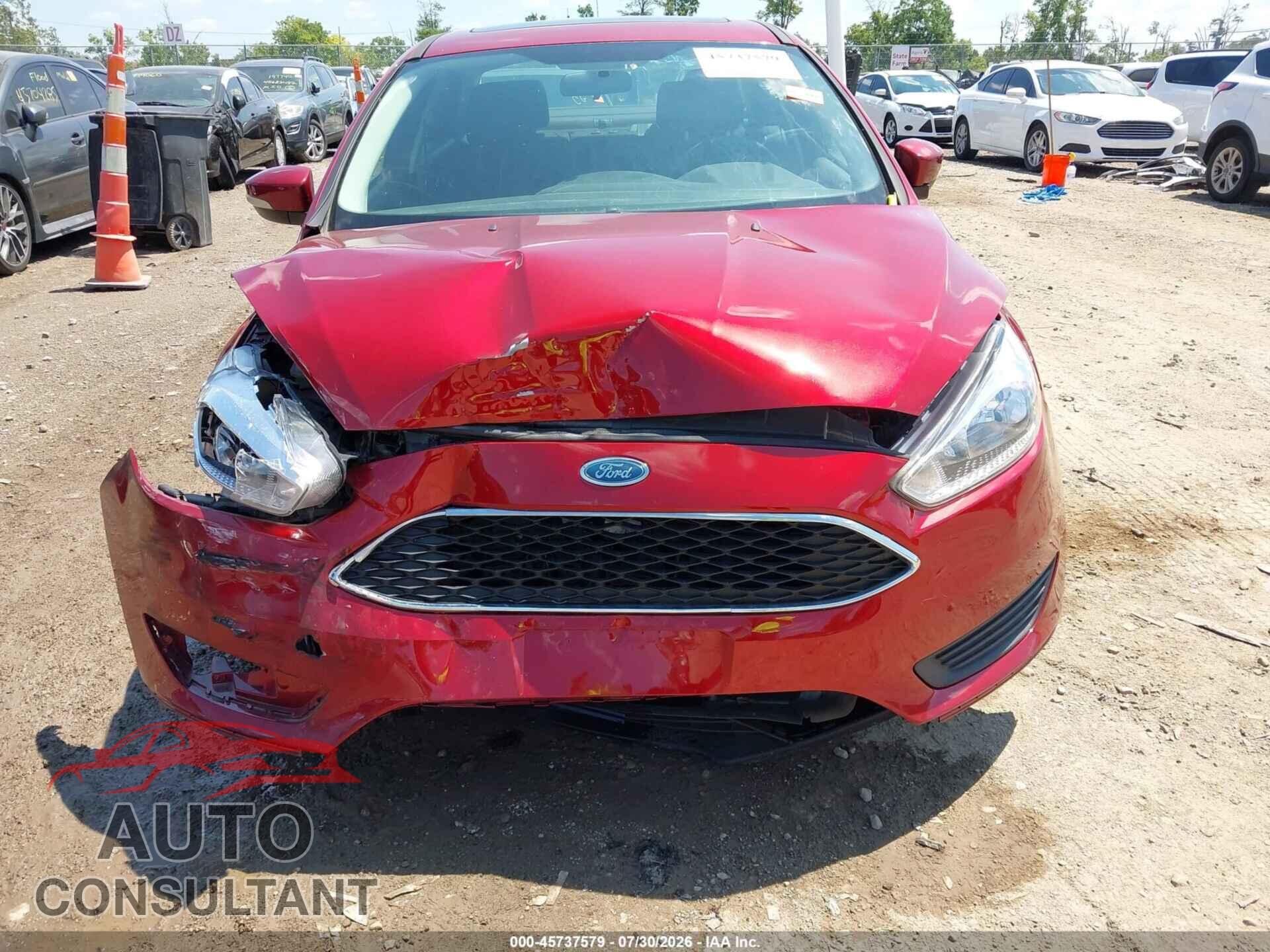 FORD FOCUS 2015 - 1FADP3F20FL260452