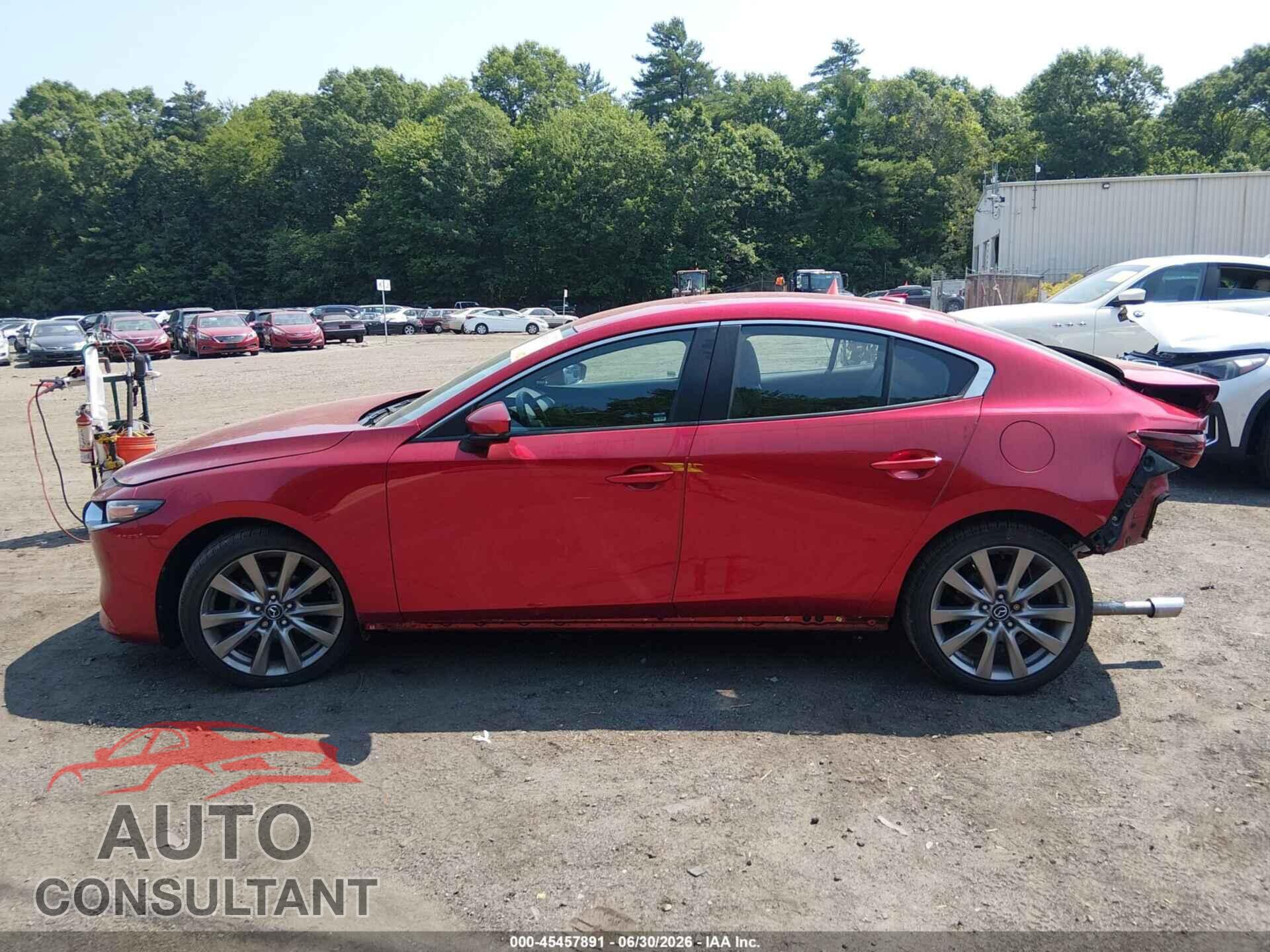 MAZDA MAZDA3 2019 - 3MZBPADL4KM106513