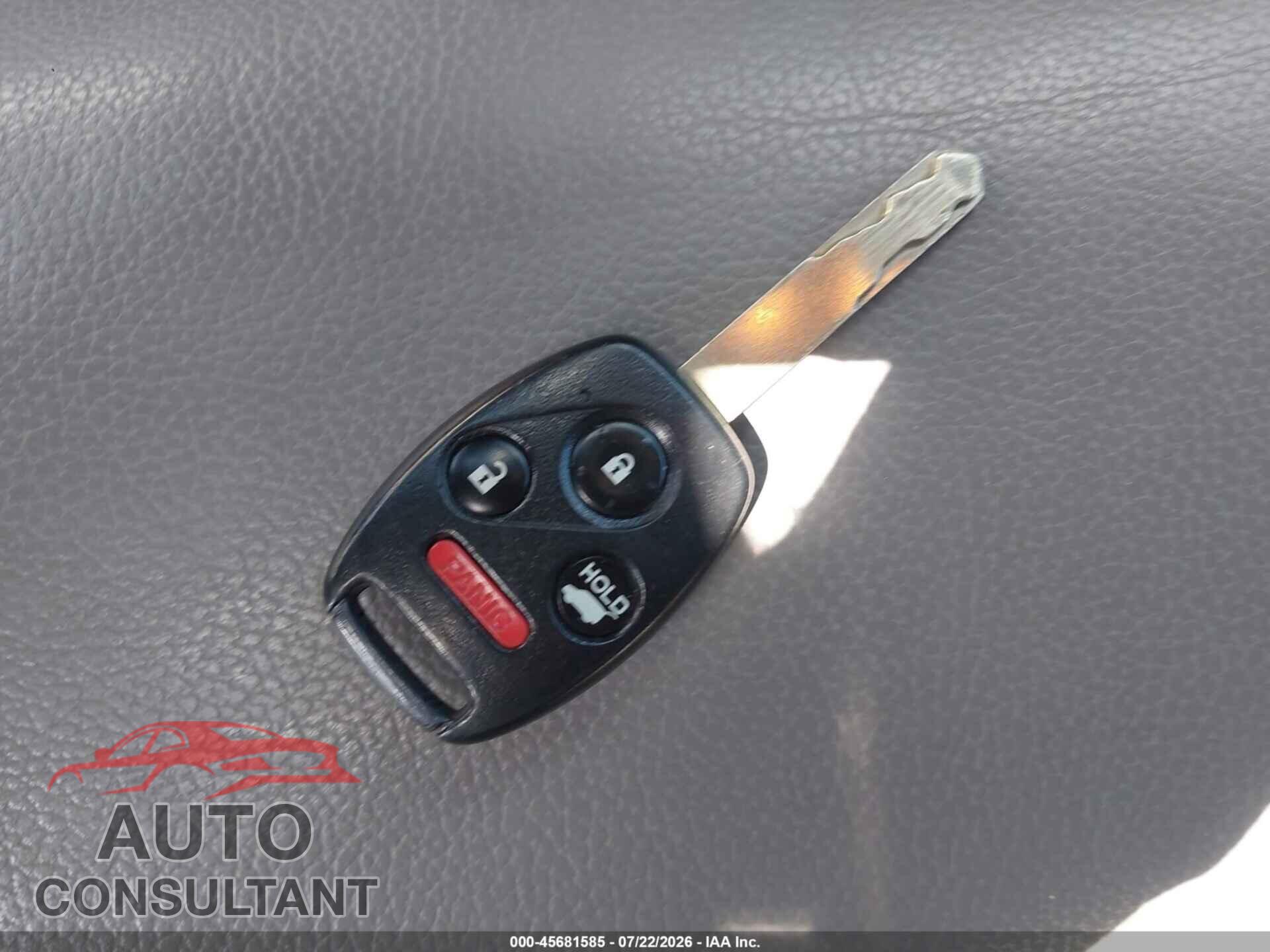 HONDA PILOT 2013 - 5FNYF4H93DB010749