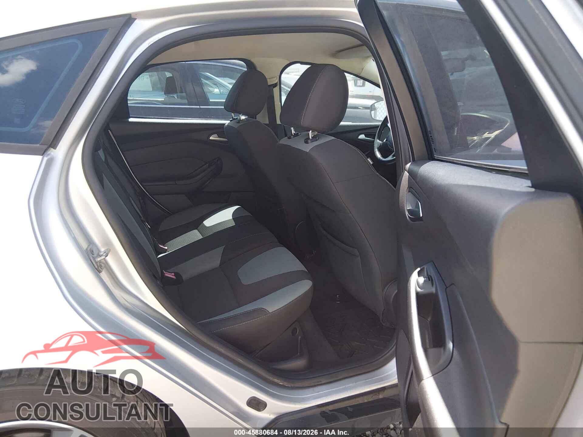 FORD FOCUS 2014 - 1FADP3K22EL130158