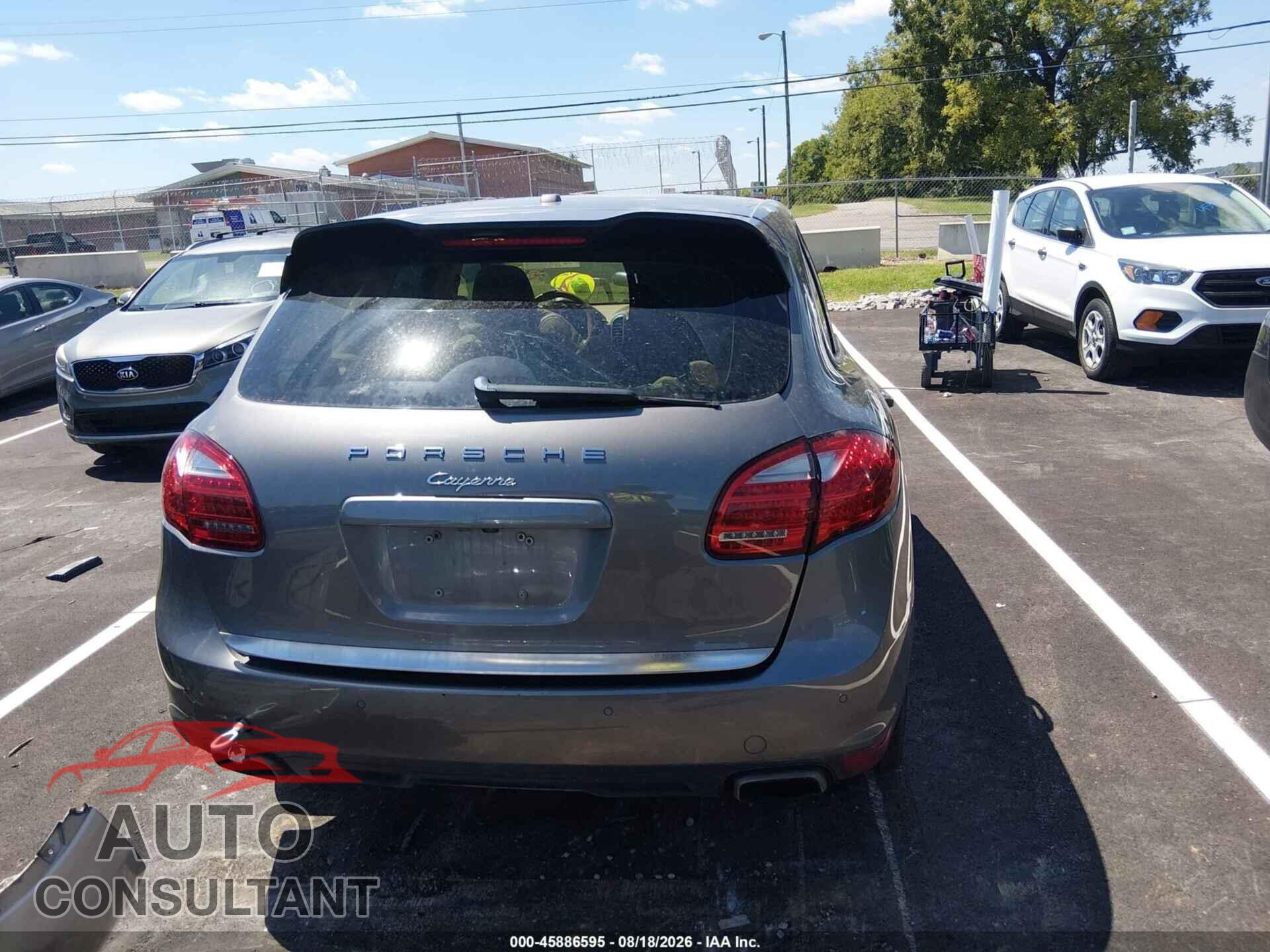 PORSCHE CAYENNE 2012 - WP1AA2A25CLA10540