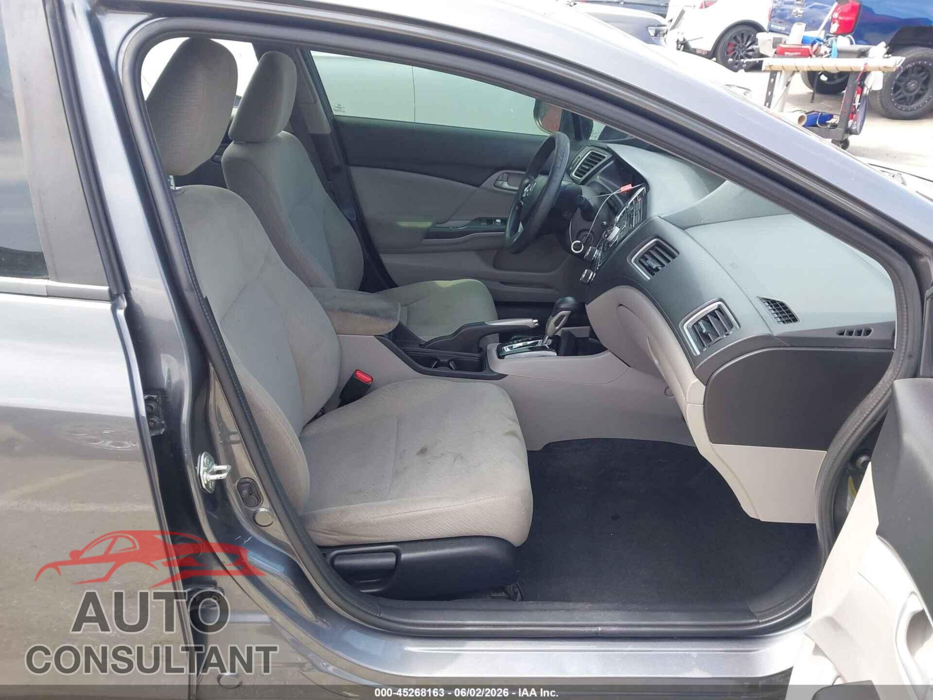 HONDA CIVIC 2013 - 19XFB2F52DE272159