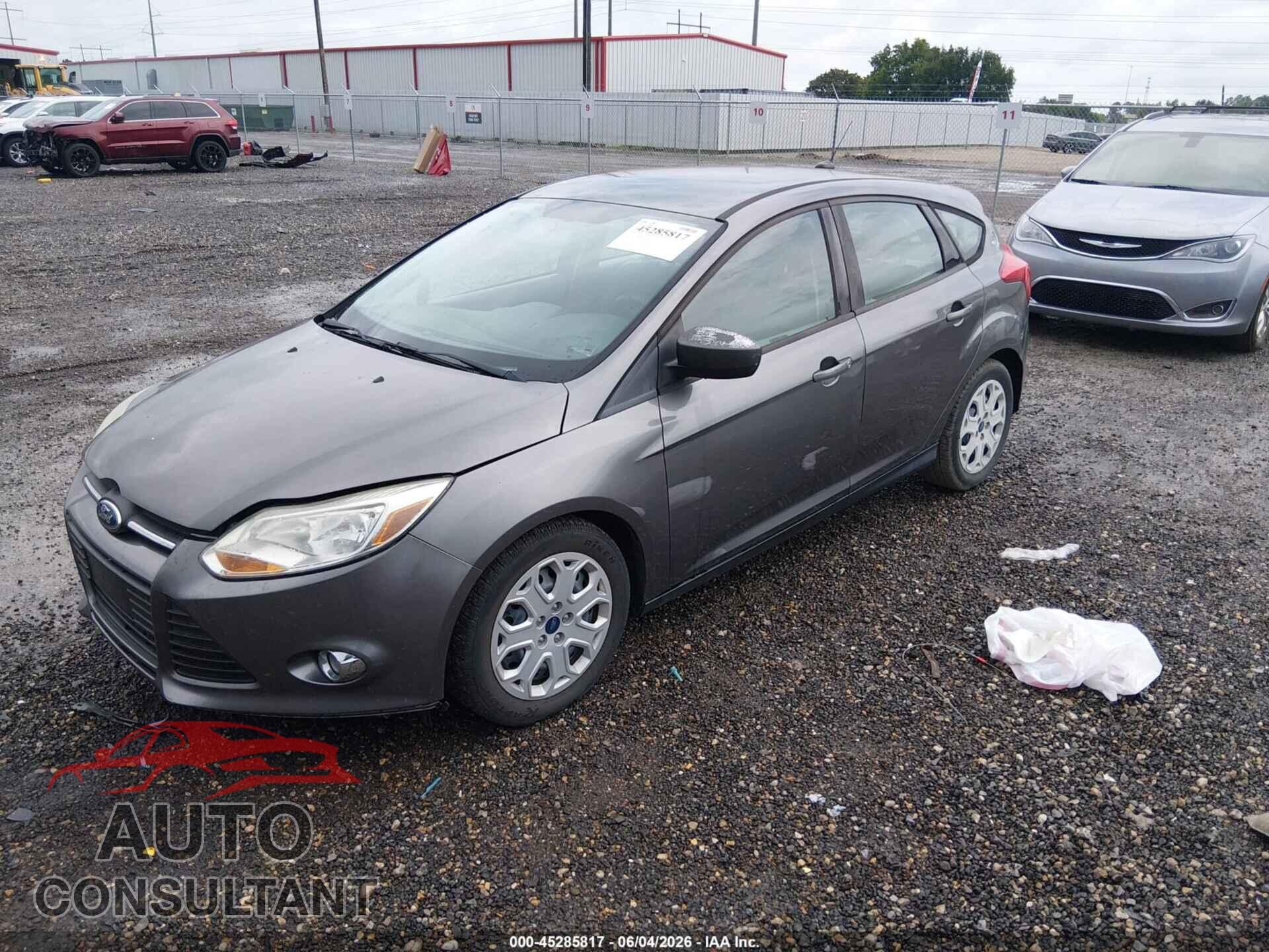 FORD FOCUS 2012 - 1FAHP3K22CL308357