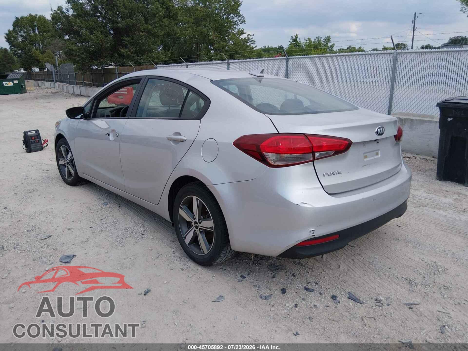 KIA FORTE 2018 - 3KPFL4A79JE198008