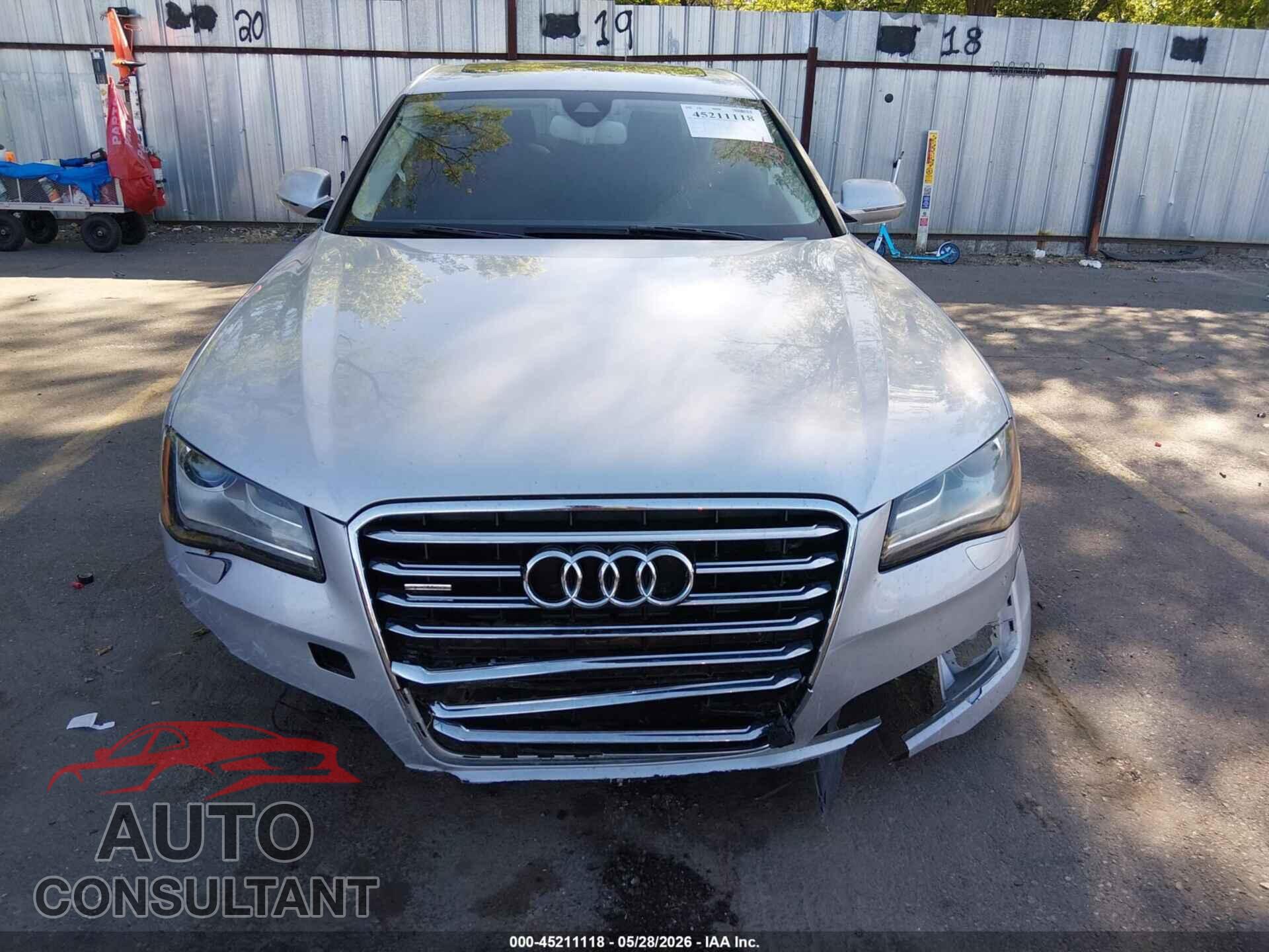 AUDI A8 L 2013 - WAURGAFD3DN032966