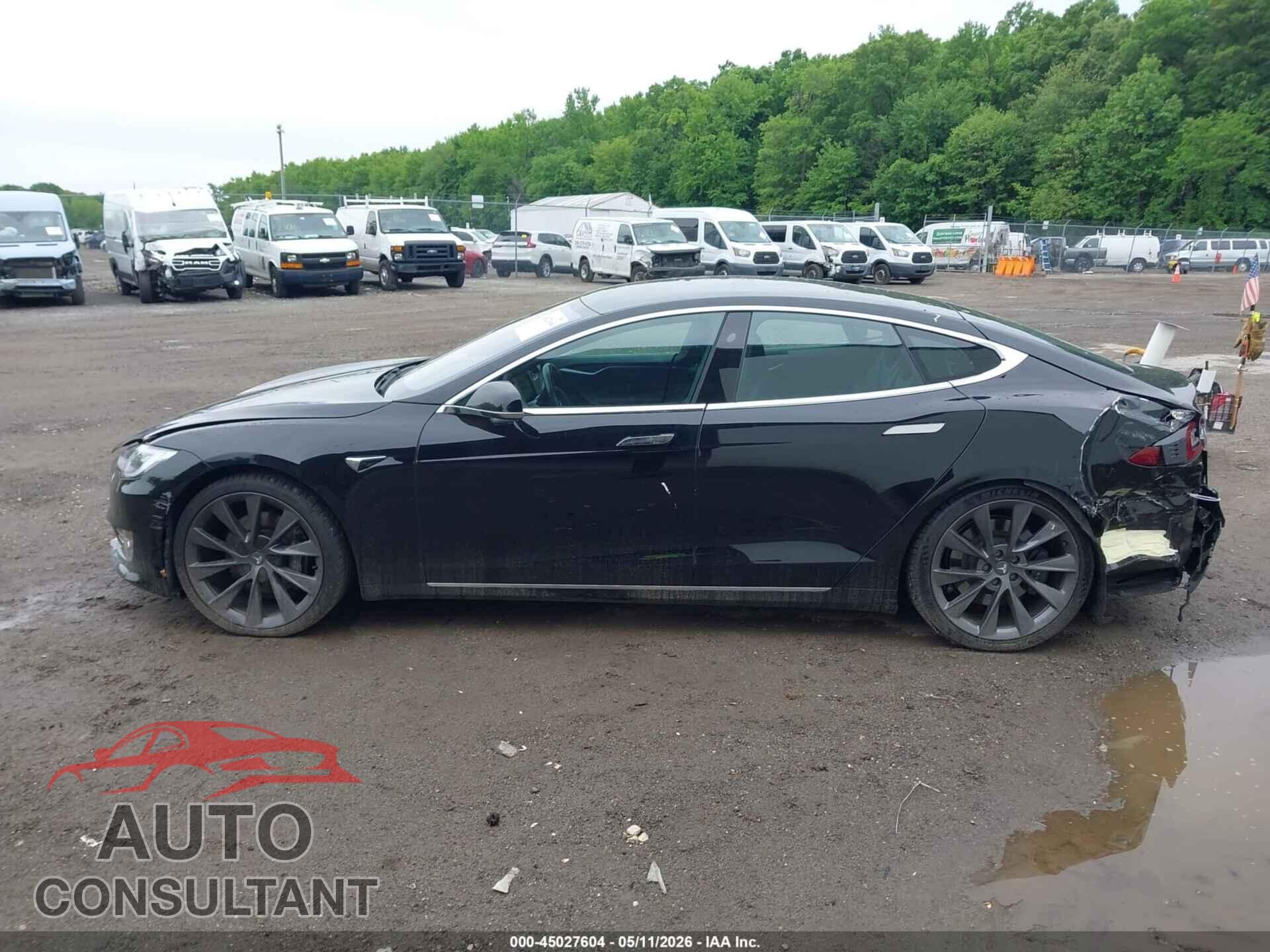 TESLA MODEL S 2021 - 5YJSA1E21MF427796