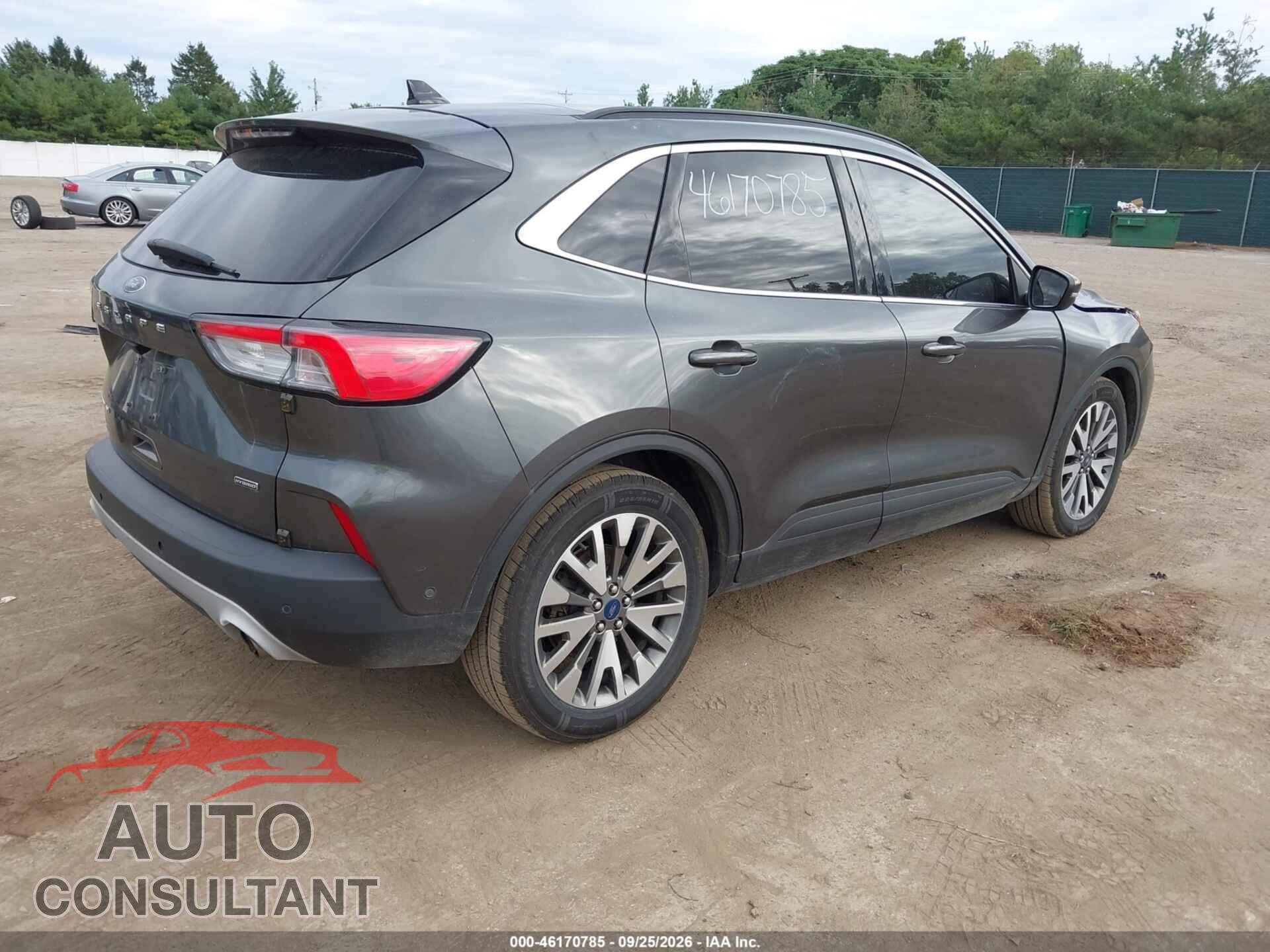 FORD ESCAPE 2020 - 1FMCU0DZ2LUA49025