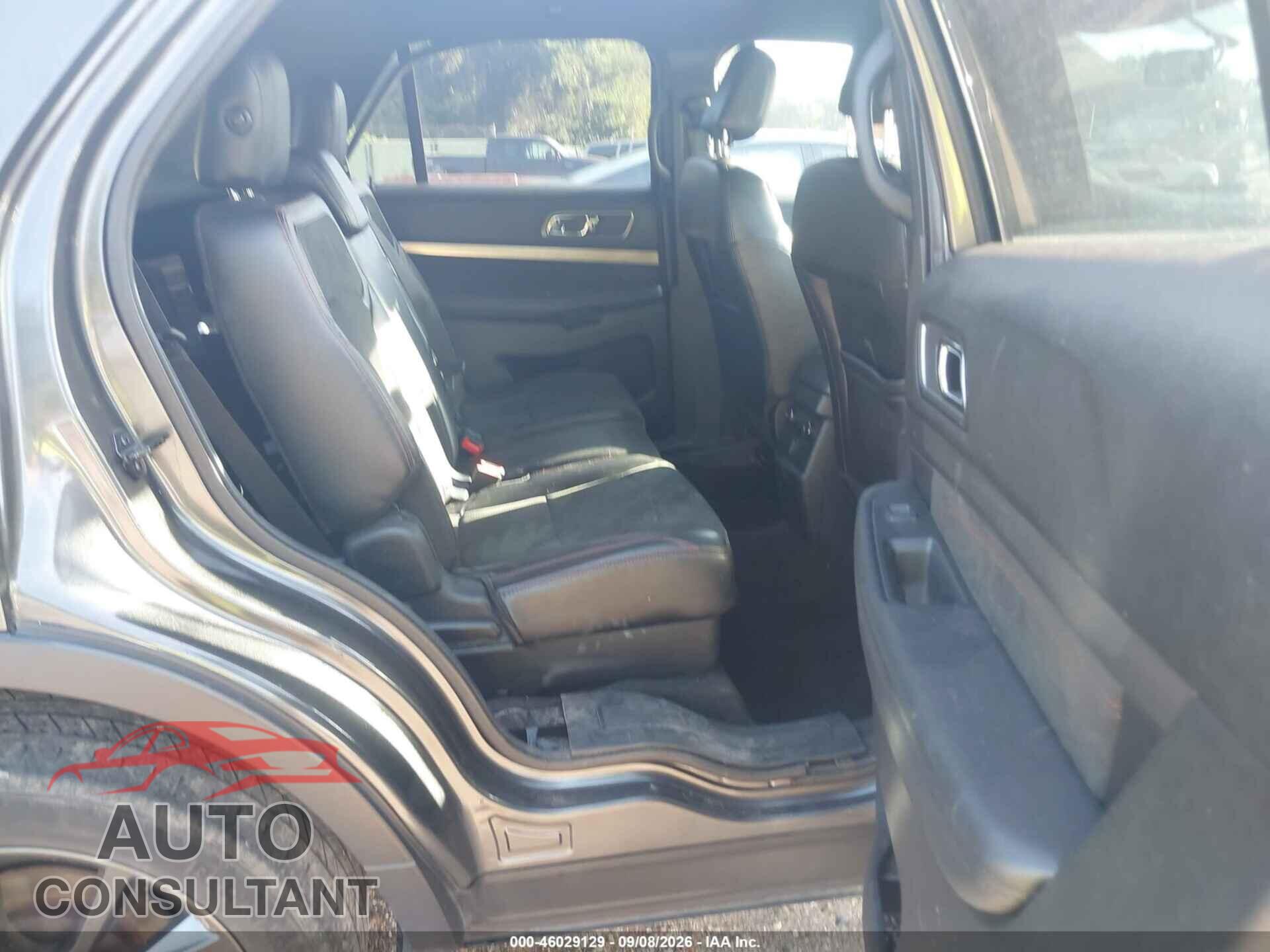 FORD EXPLORER 2018 - 1FM5K8D80JGB06645