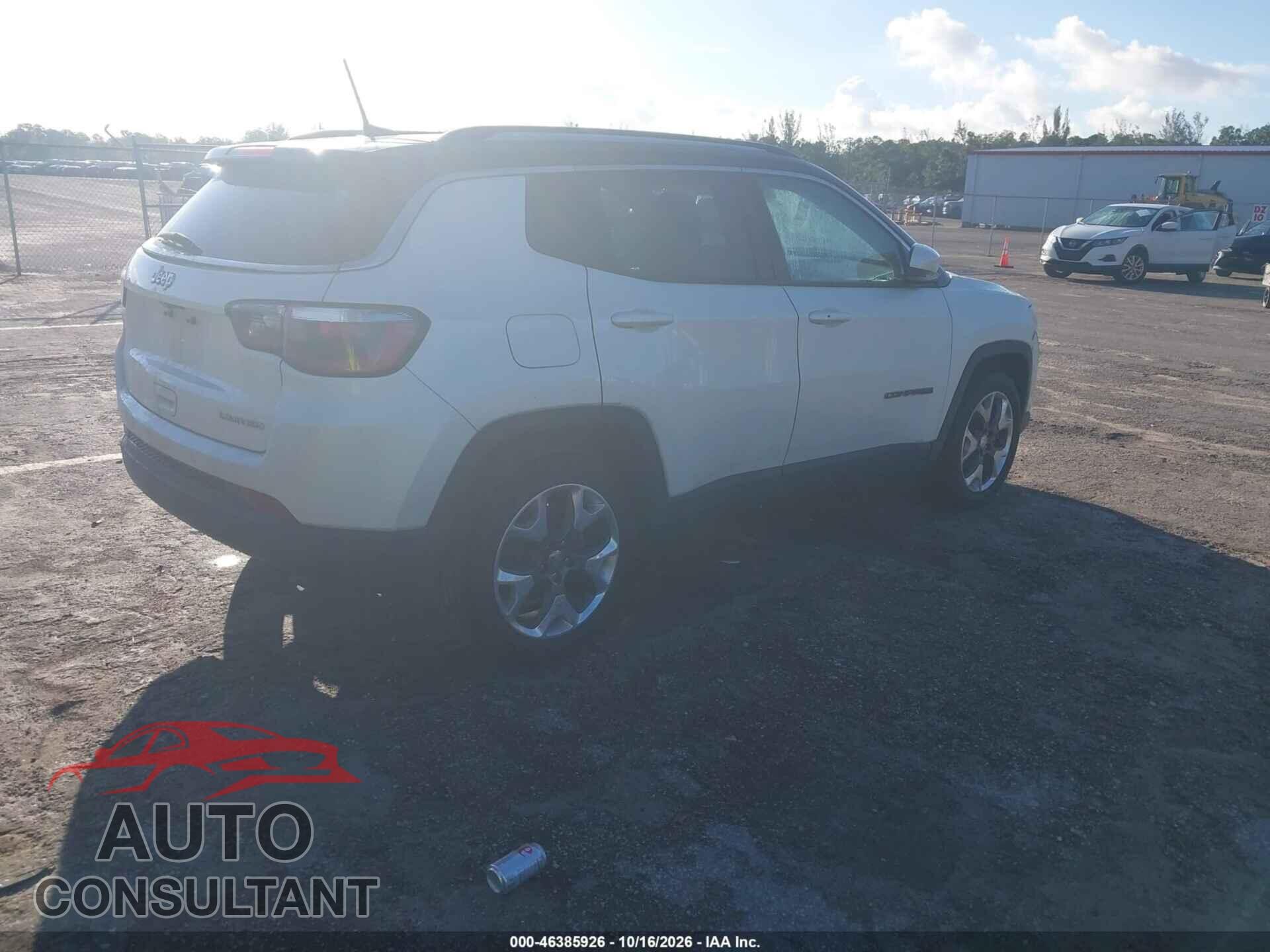 JEEP COMPASS 2018 - 3C4NJCCB7JT368620