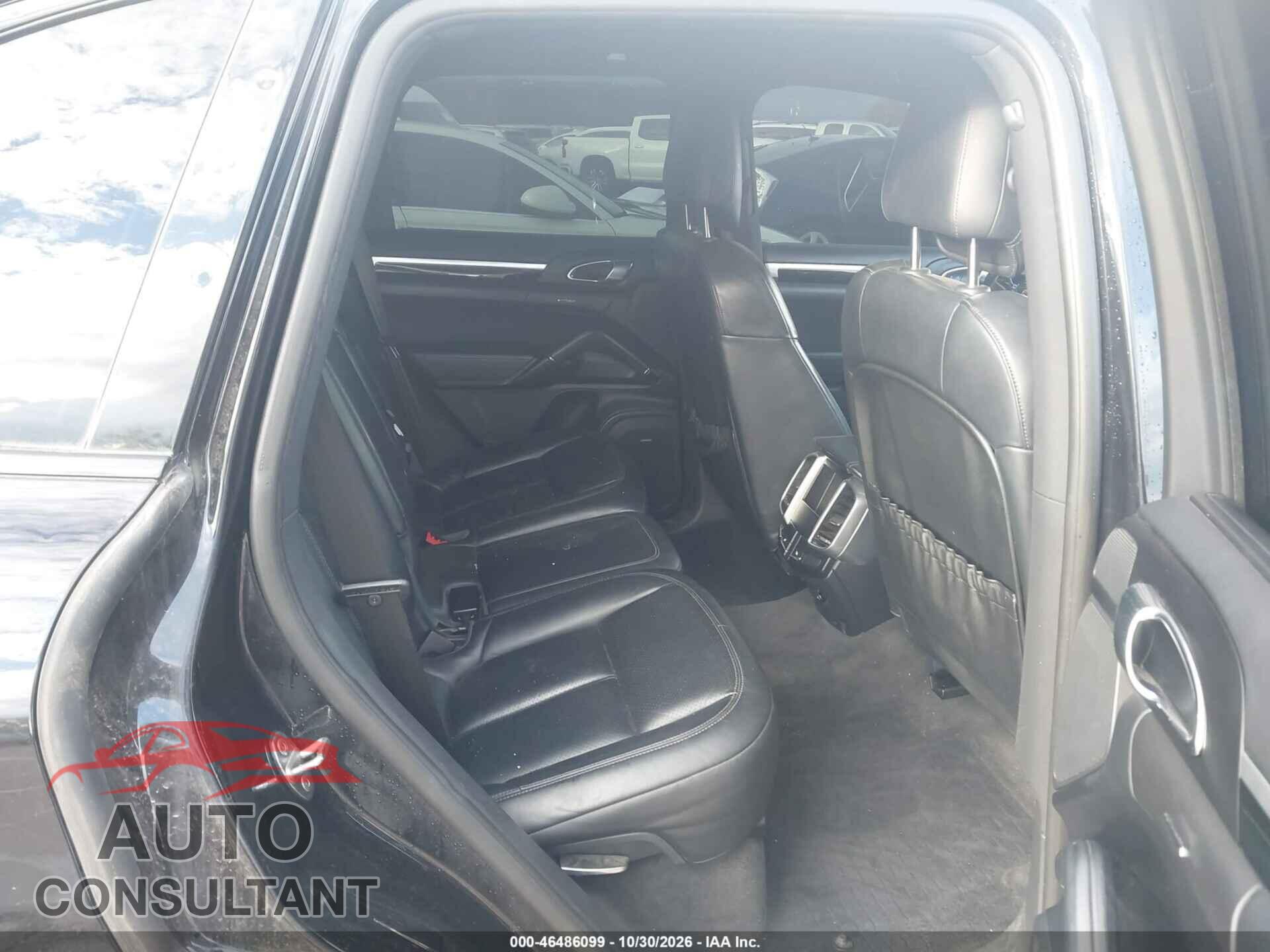 PORSCHE CAYENNE 2016 - WP1AA2A24GLA01074
