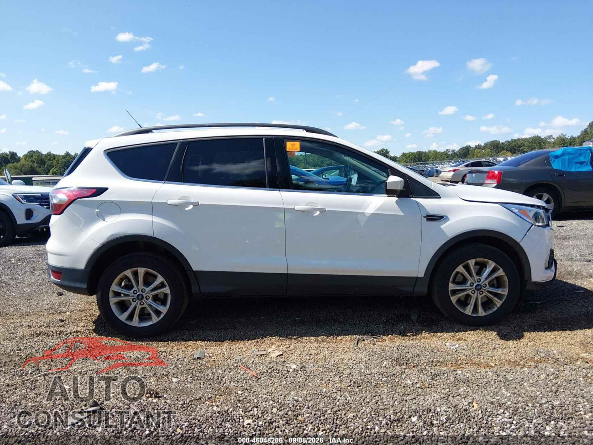 FORD ESCAPE 2018 - 1FMCU9GD0JUC88302
