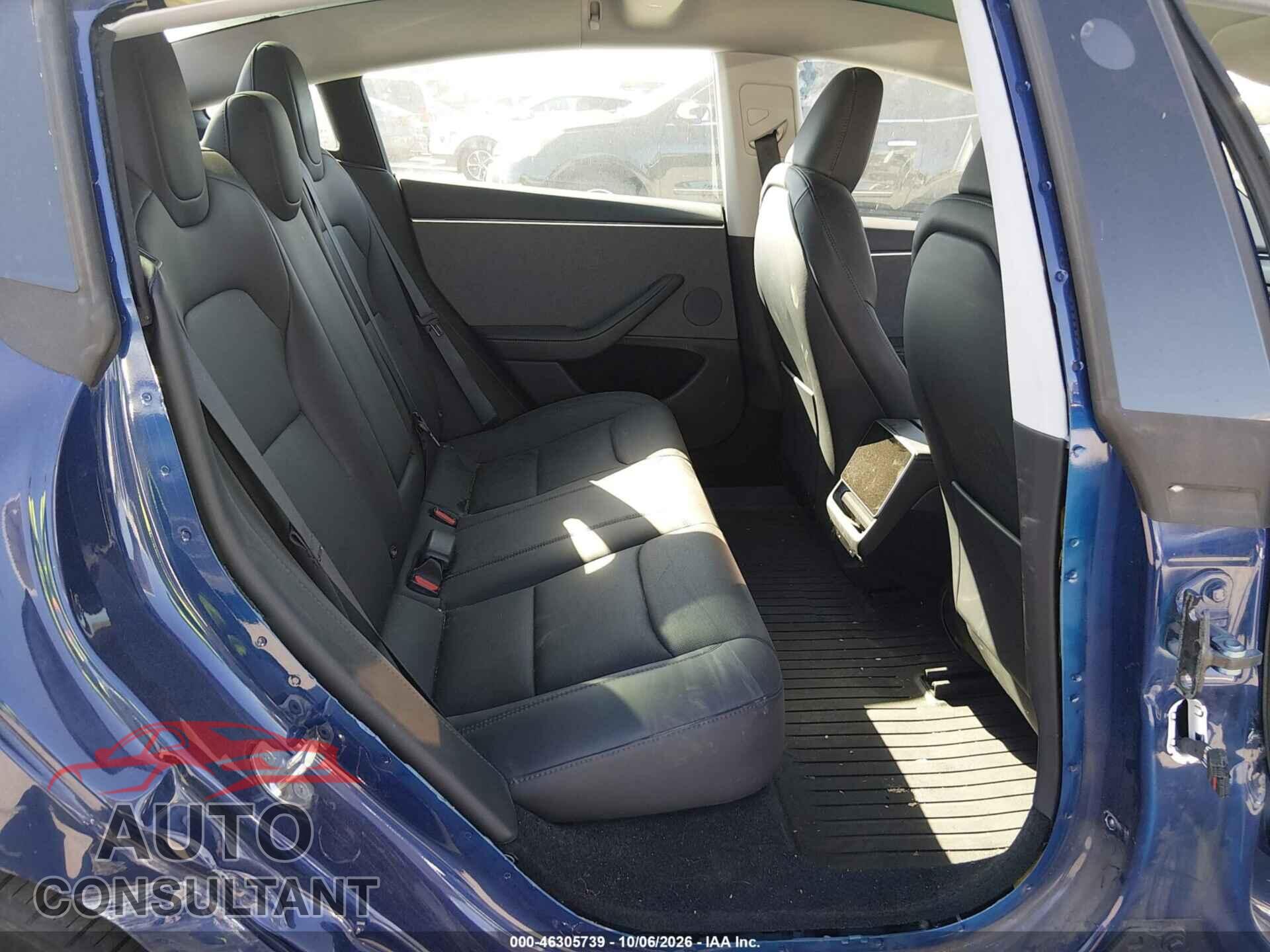 TESLA MODEL 3 2024 - 5YJ3E1EA3RF860348