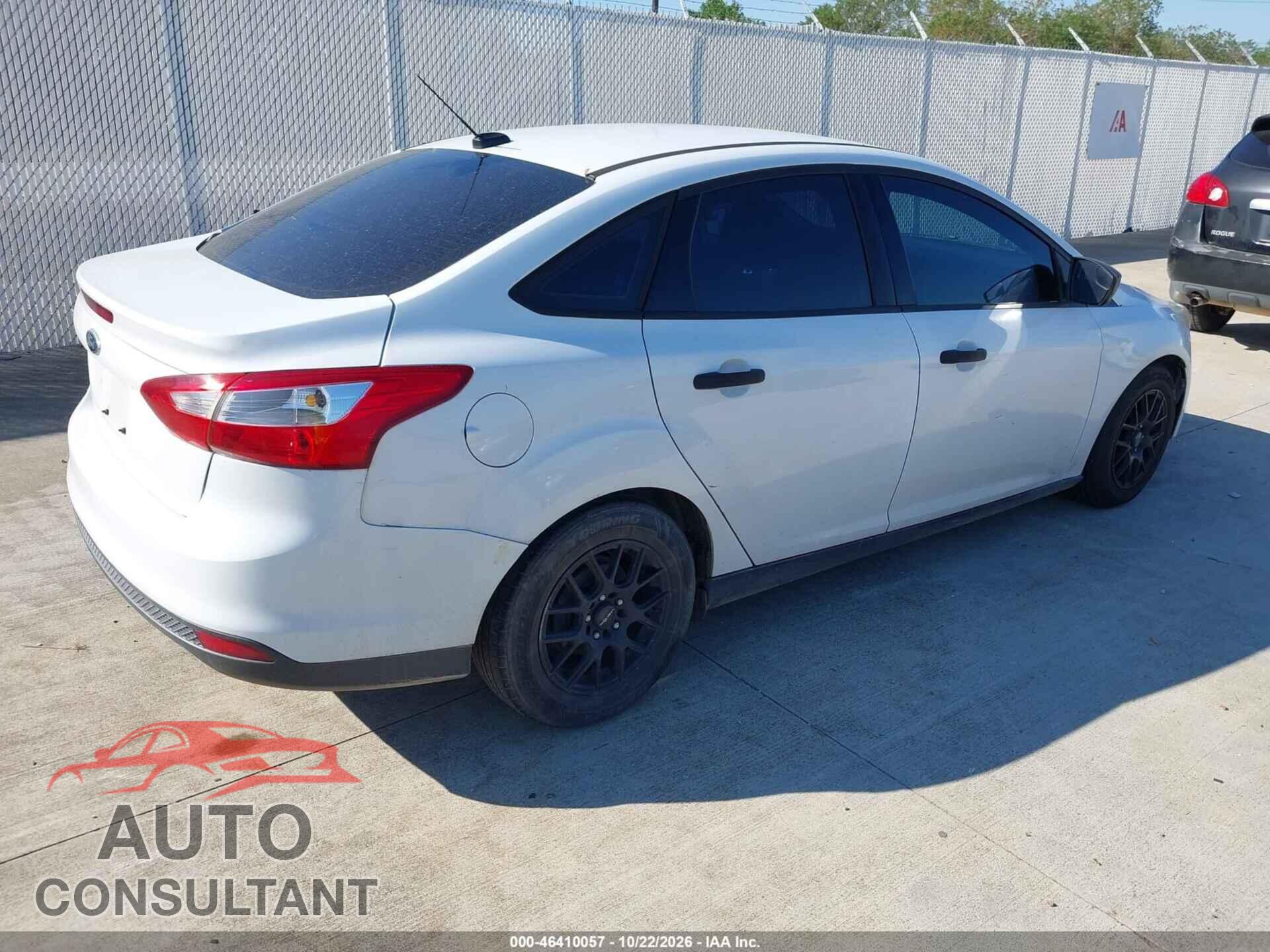 FORD FOCUS 2014 - 1FADP3E25EL272368