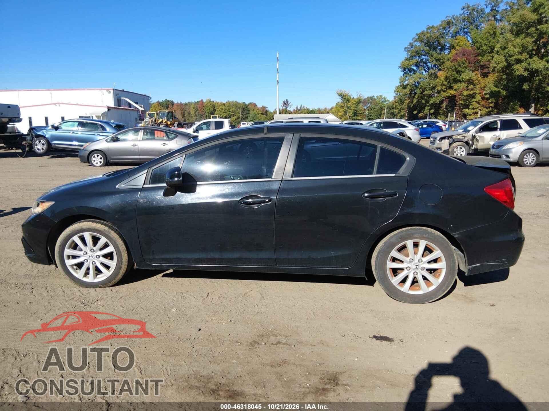 HONDA CIVIC 2012 - 19XFB2F82CE381035