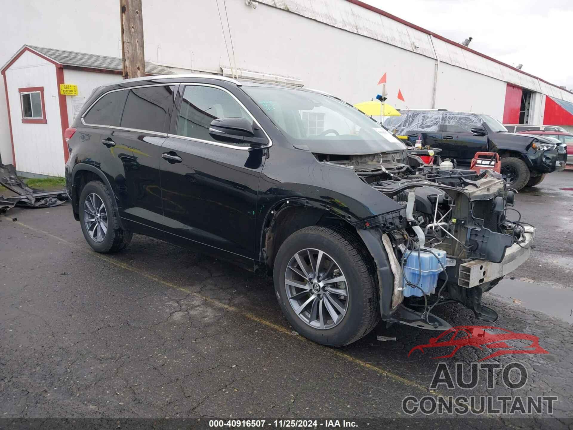 TOYOTA HIGHLANDER 2017 - 5TDJZRFH1HS362455