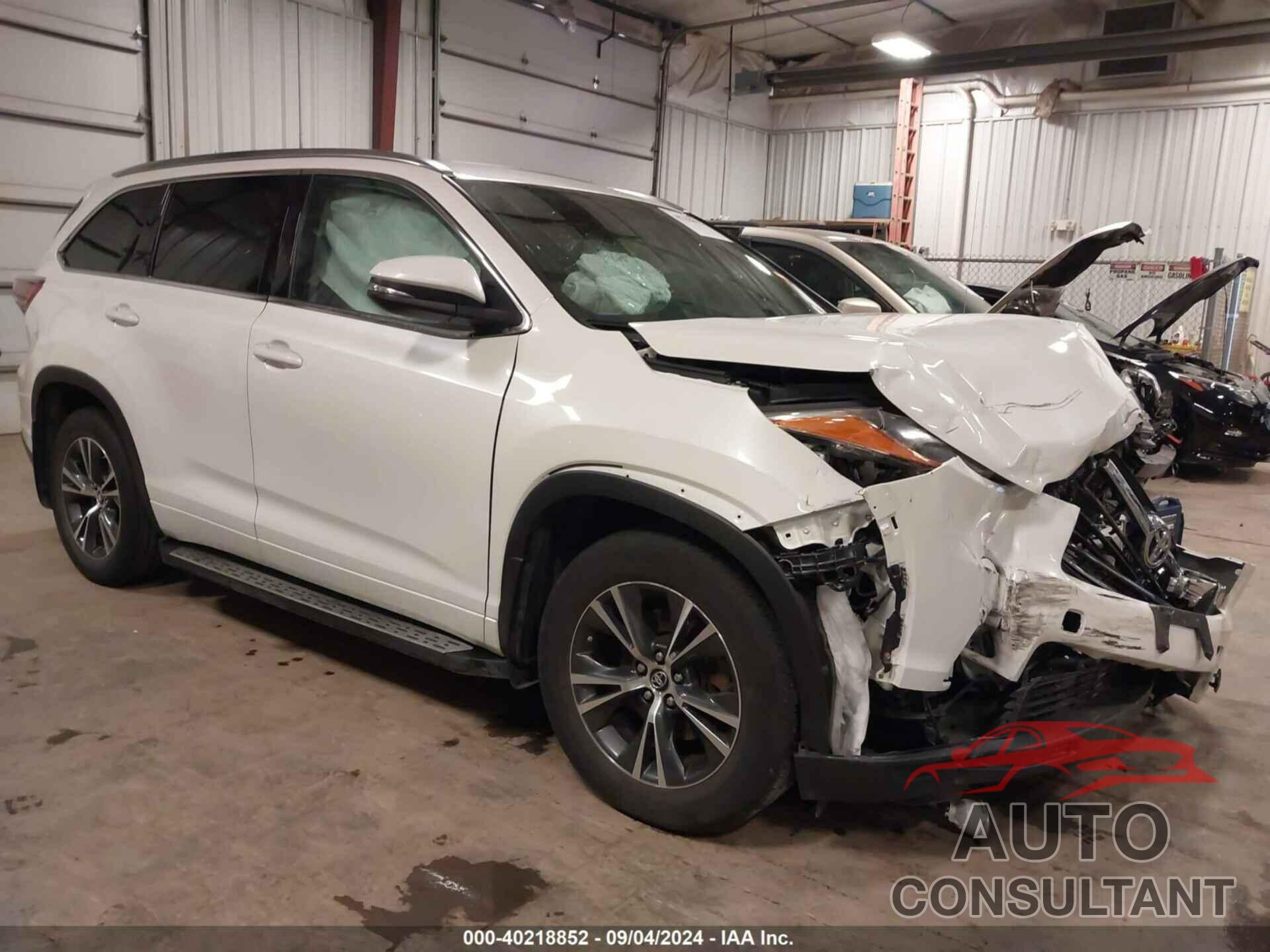 TOYOTA HIGHLANDER 2016 - 5TDJKRFH4GS320669