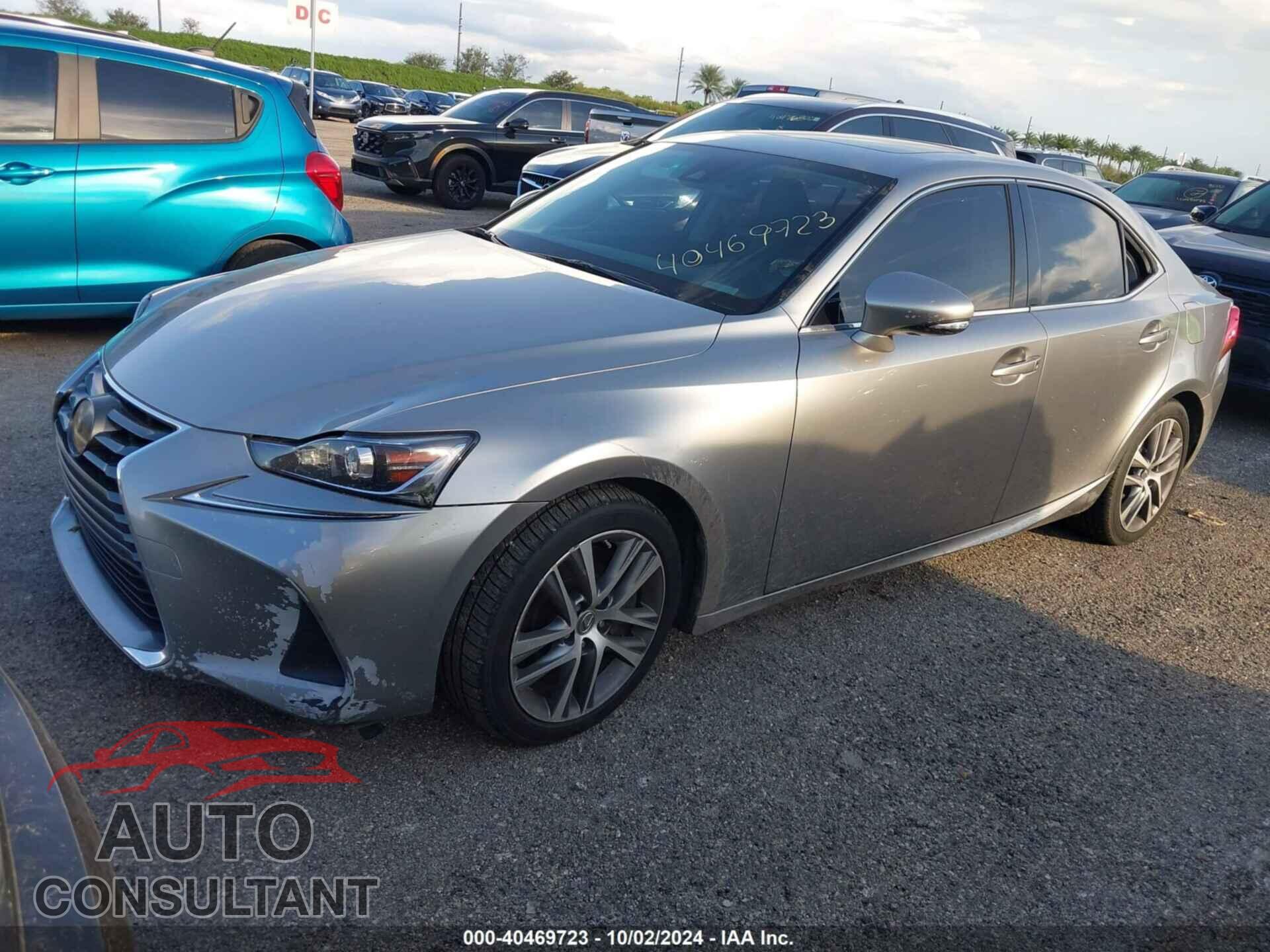 LEXUS IS 2019 - JTHBA1D25K5100719