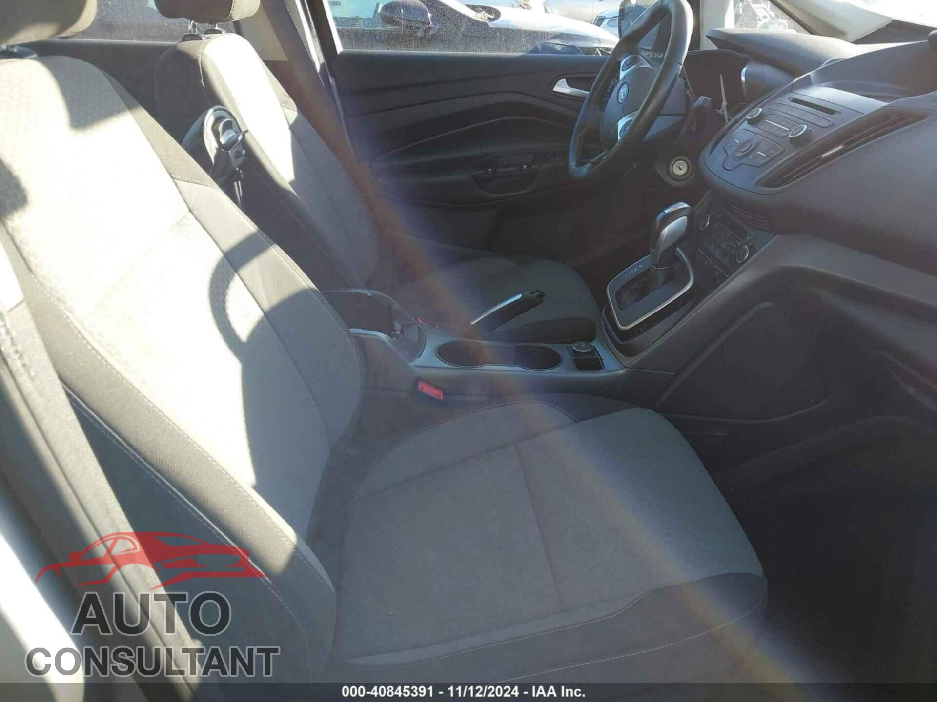FORD C-MAX ENERGI 2017 - 1FADP5EU2HL107976