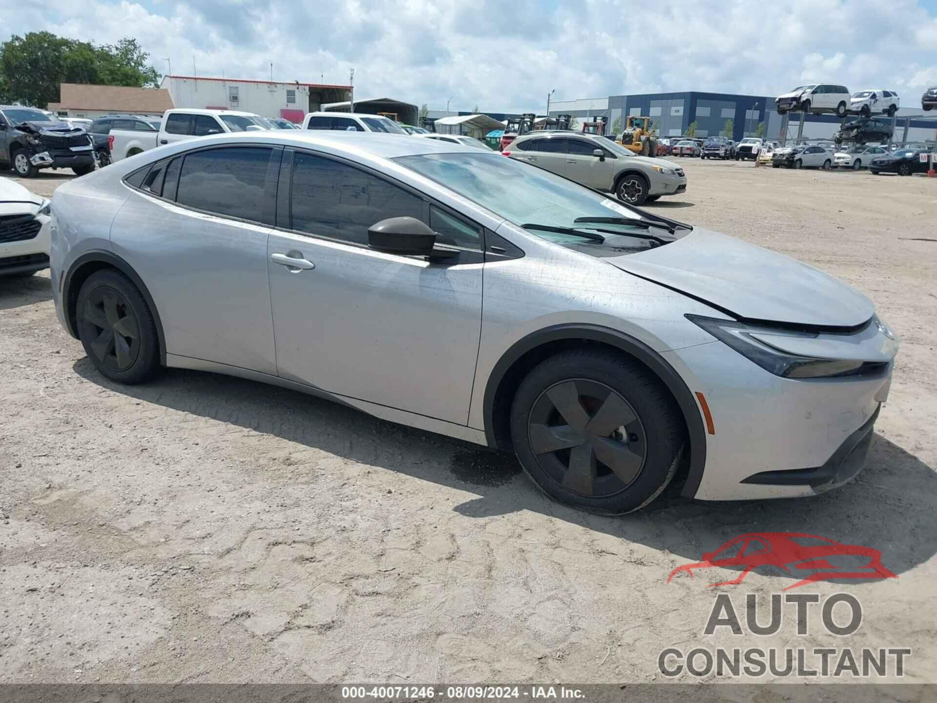 TOYOTA PRIUS 2023 - JTDACAAU3P3008525