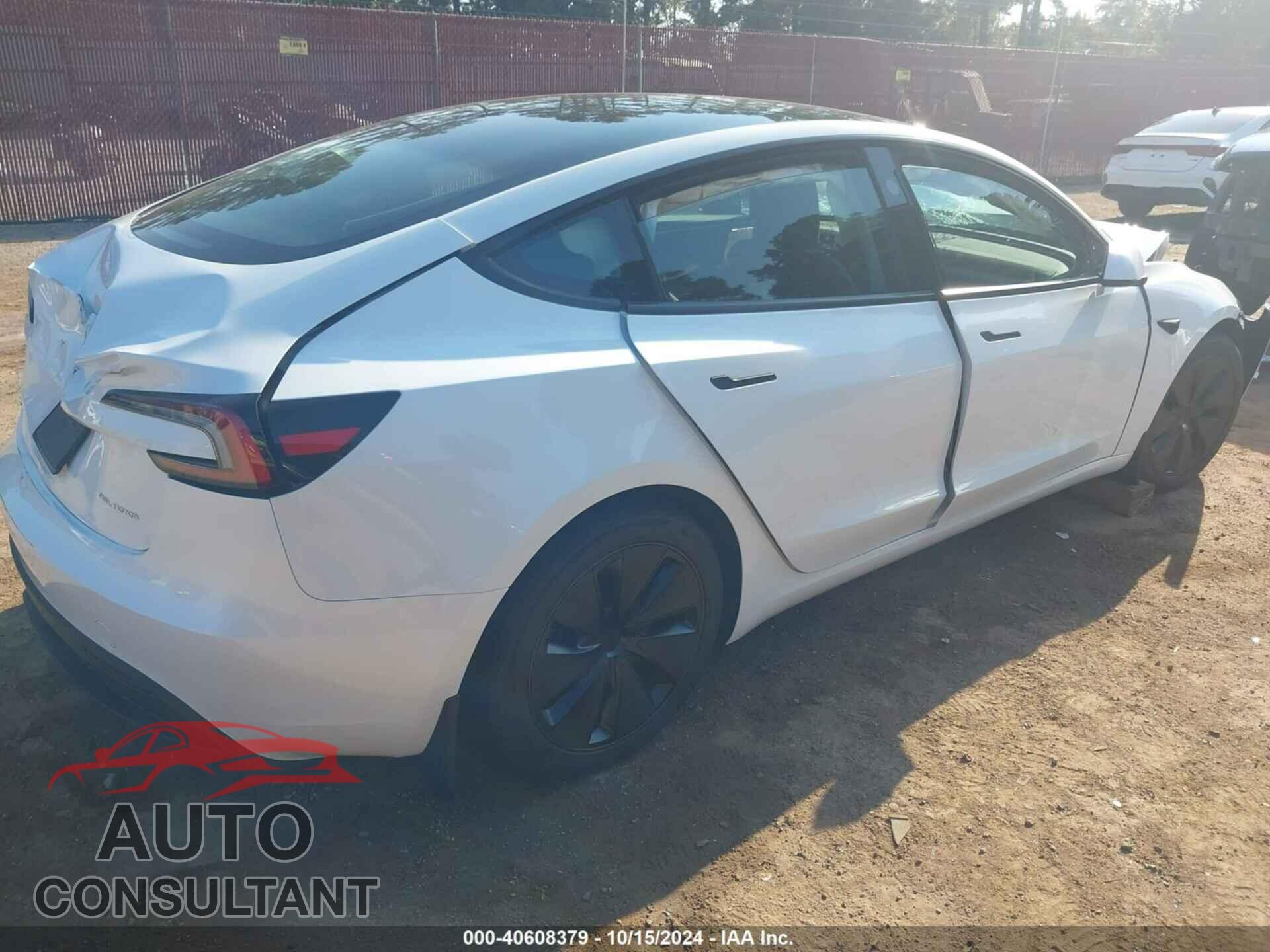 TESLA MODEL 3 2024 - 5YJ3E1EB2RF796263