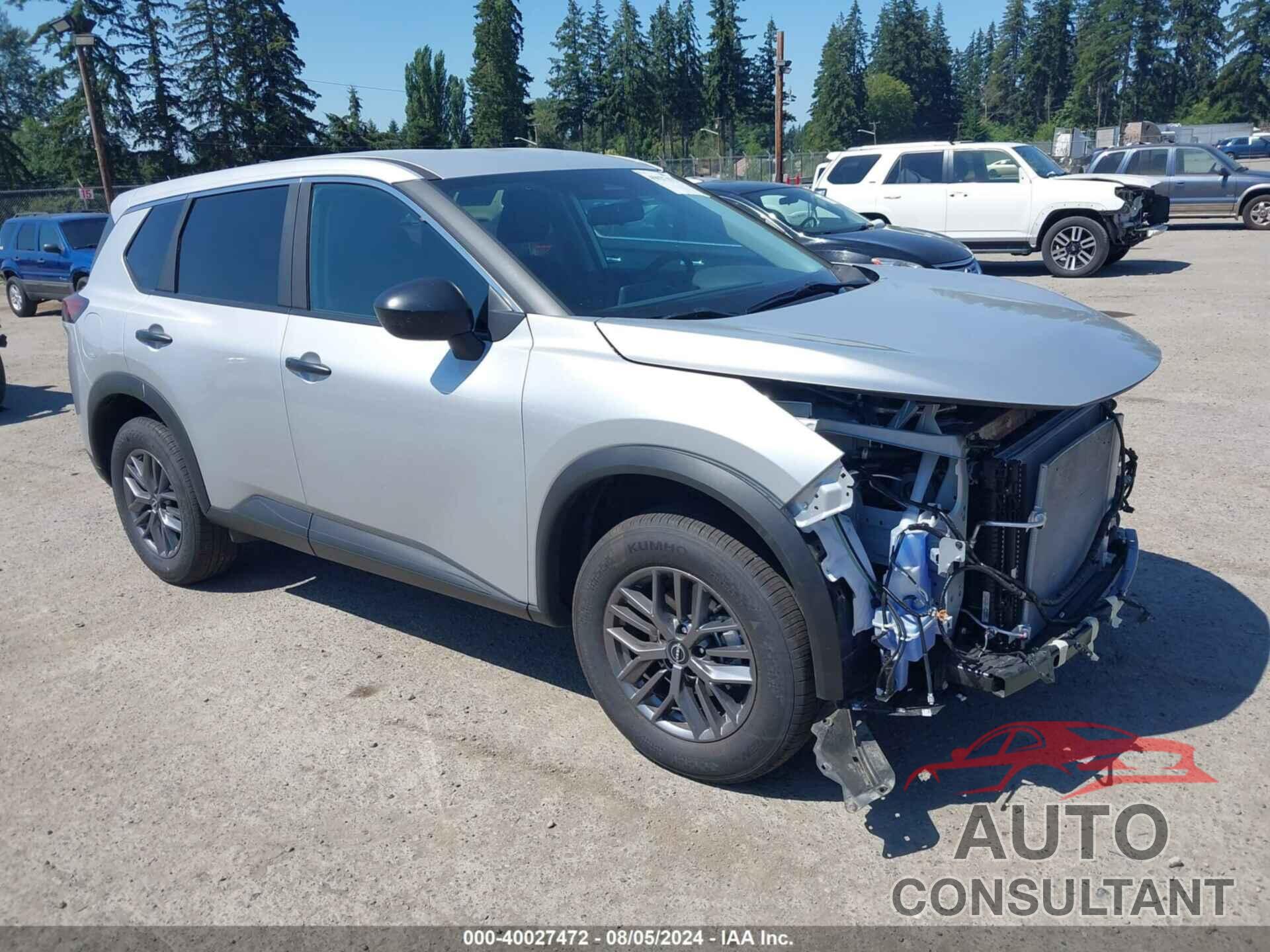 NISSAN ROGUE 2024 - 5N1BT3AB4RC677108