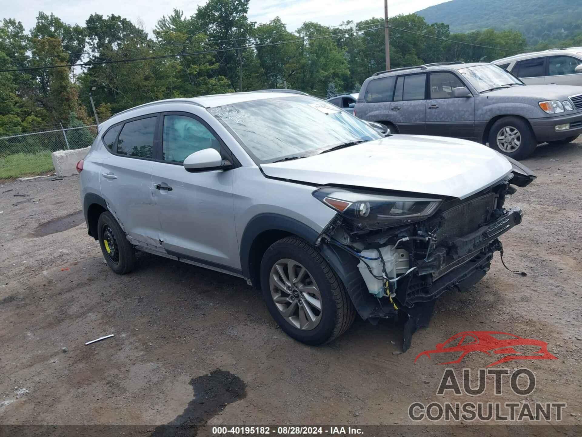 HYUNDAI TUCSON 2017 - KM8J3CA47HU586162