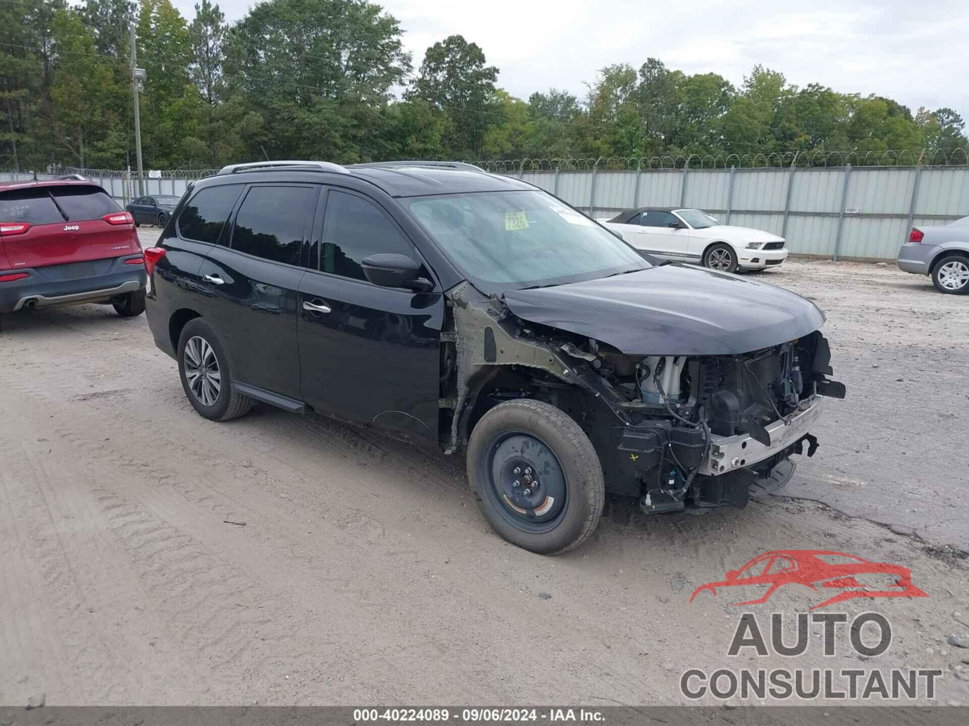 NISSAN PATHFINDER 2017 - 5N1DR2MN8HC907559