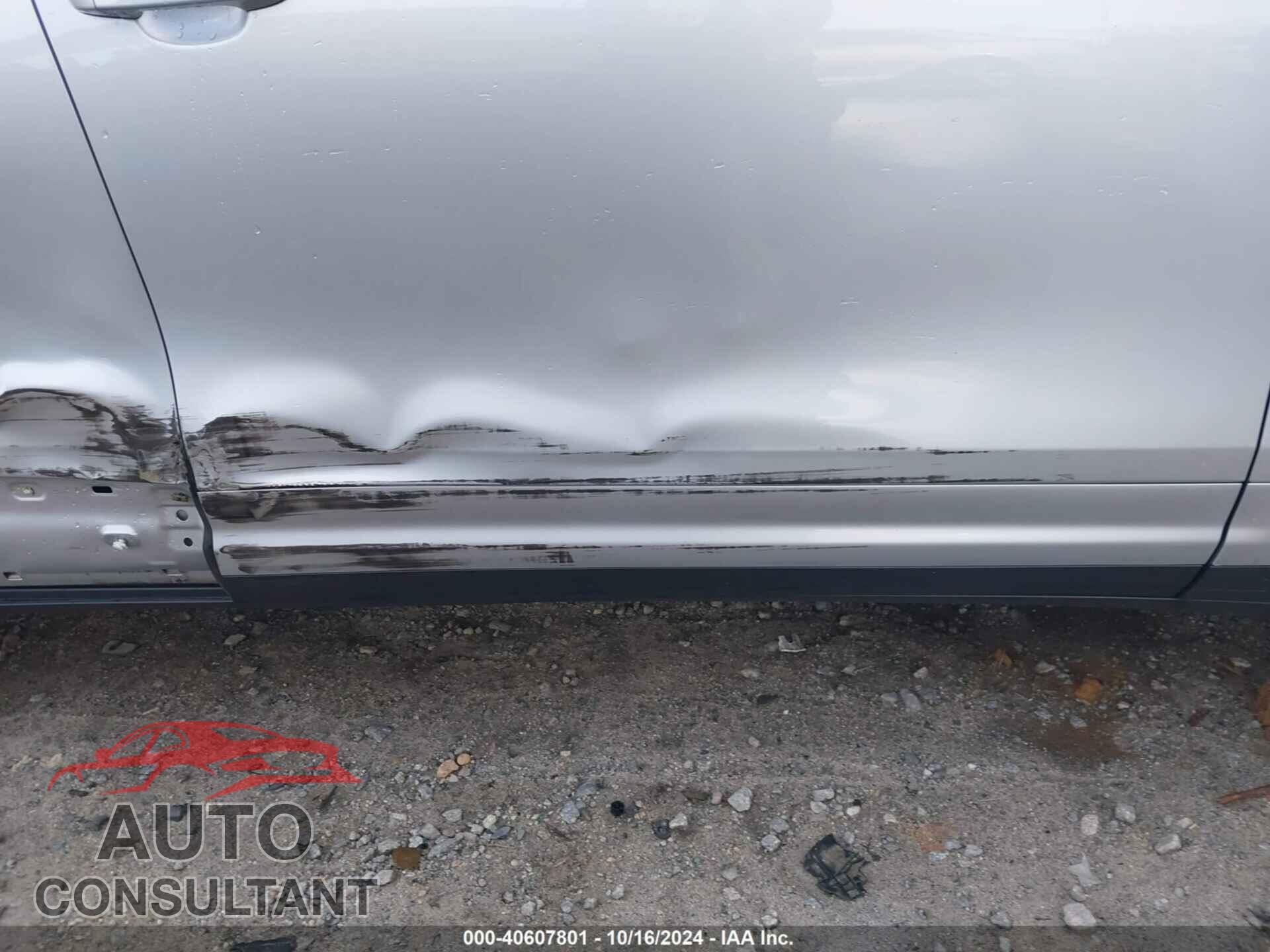 PORSCHE CAYENNE 2017 - WP1AA2A20HKA92089