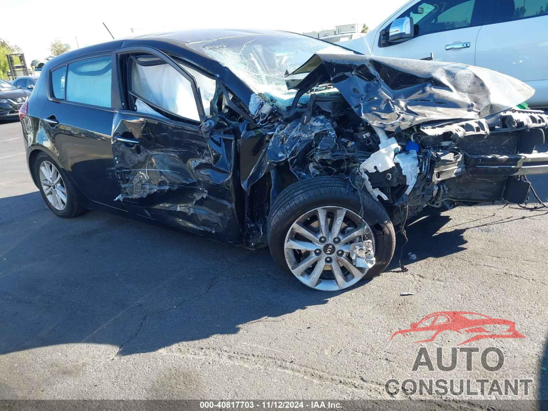 KIA FORTE 2017 - KNAFK5A88H5671563