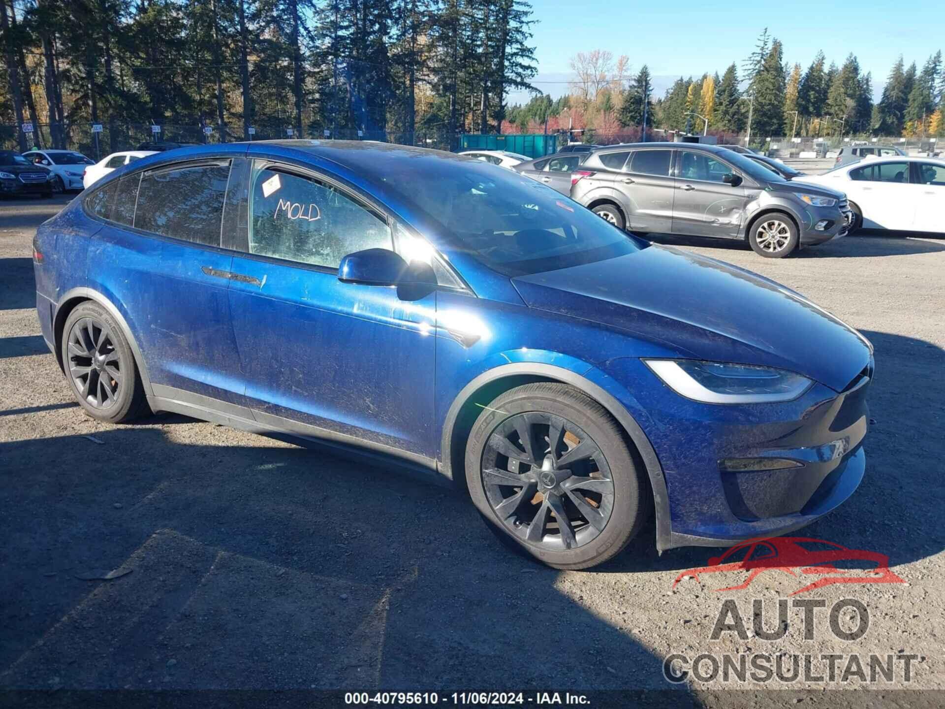 TESLA MODEL X 2022 - 7SAXCBE66NF357564