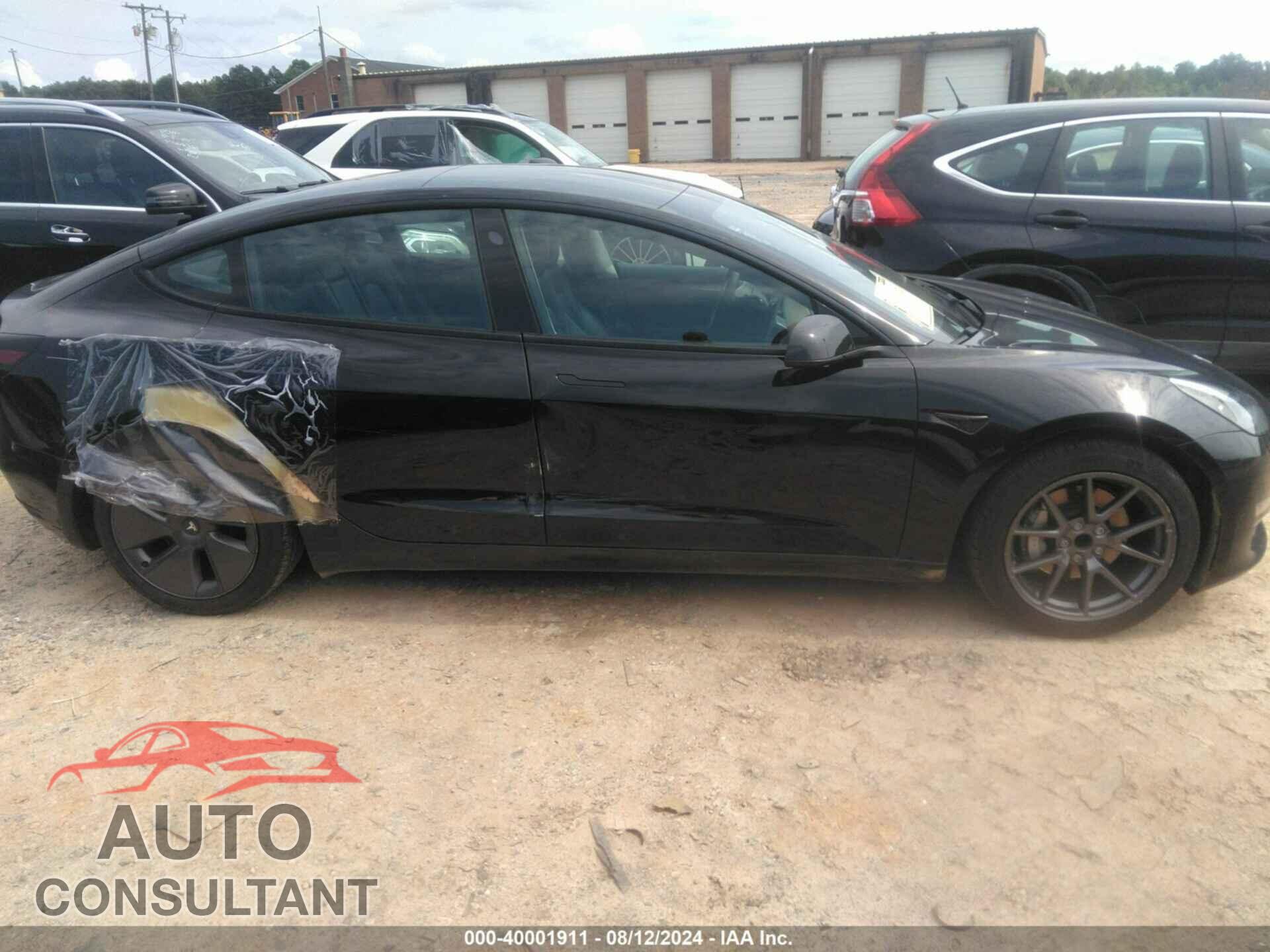 TESLA MODEL 3 2021 - 5YJ3E1EA4MF058450