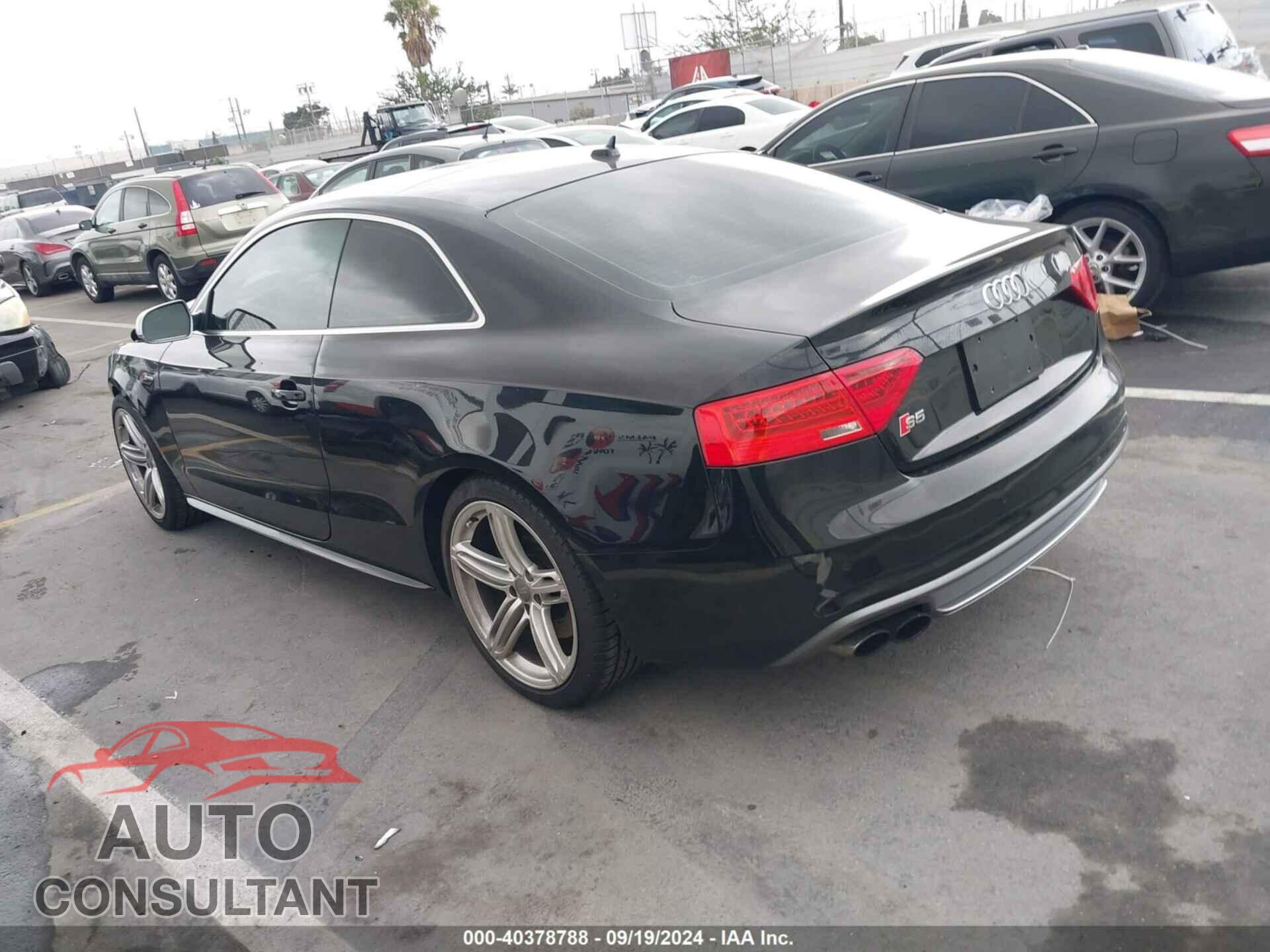 AUDI S5 2014 - WAUCGAFR2EA036226