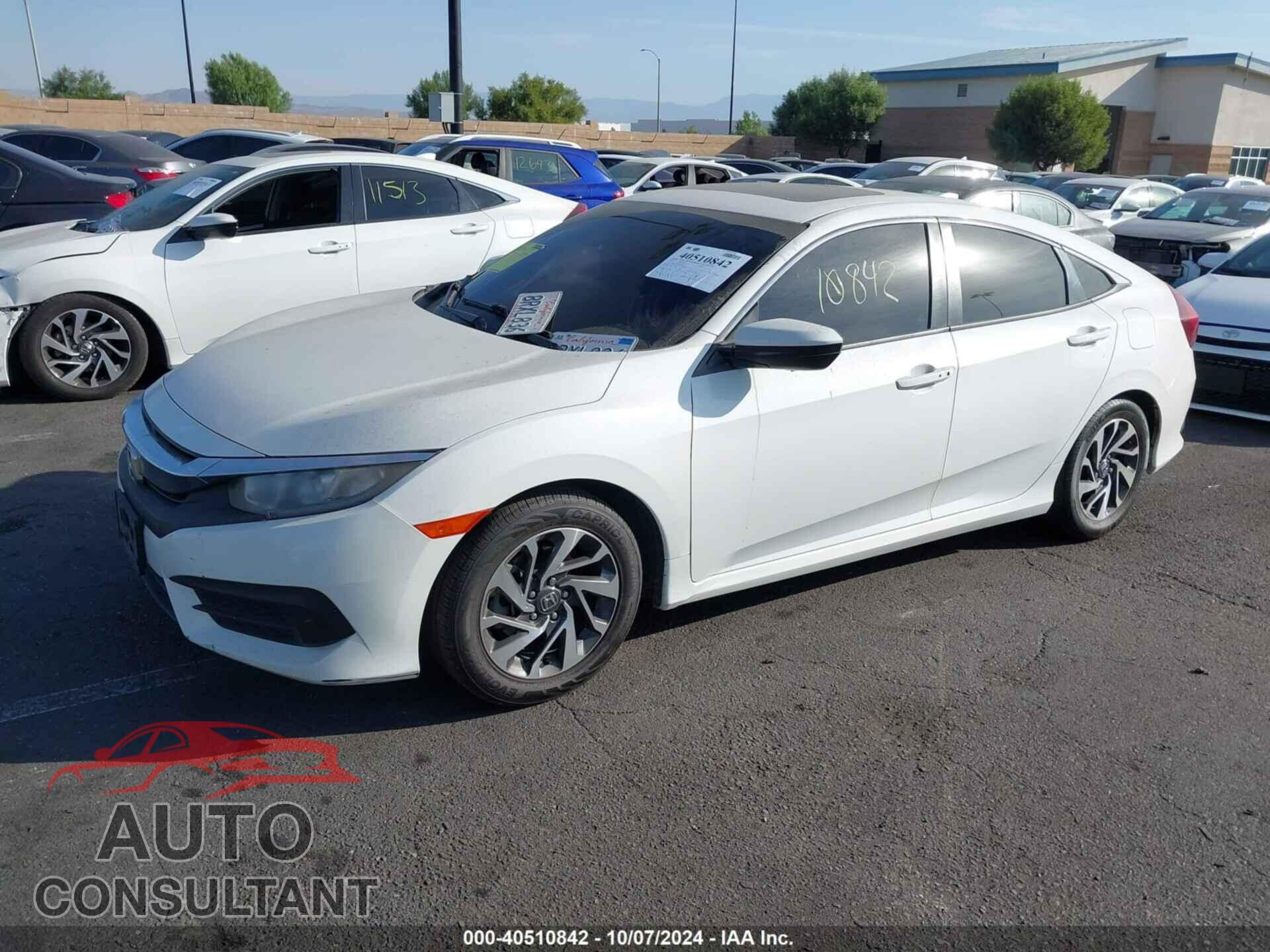 HONDA CIVIC 2017 - 2HGFC2F74HH549615