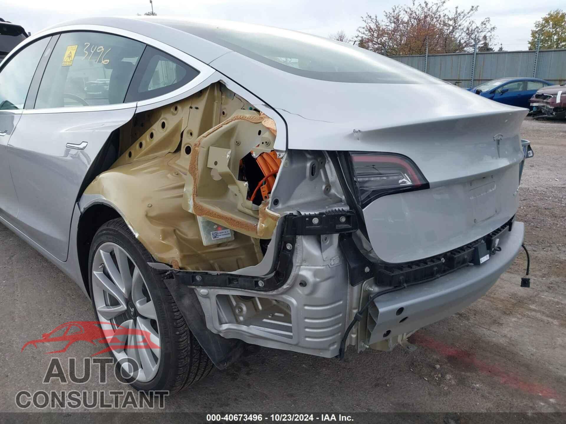 TESLA MODEL 3 2018 - 5YJ3E1EB0JF087500