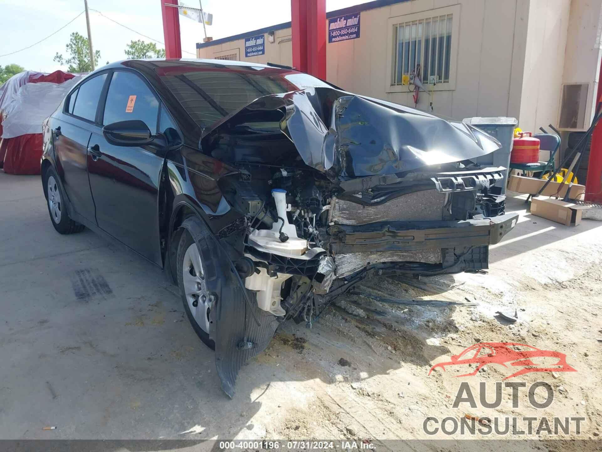 KIA FORTE 2017 - 3KPFK4A74HE042357