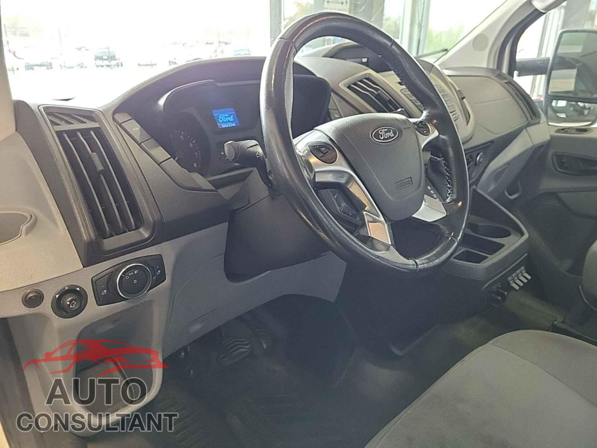 FORD TRANSIT 2017 - 1FDYR5PMXHKA19603