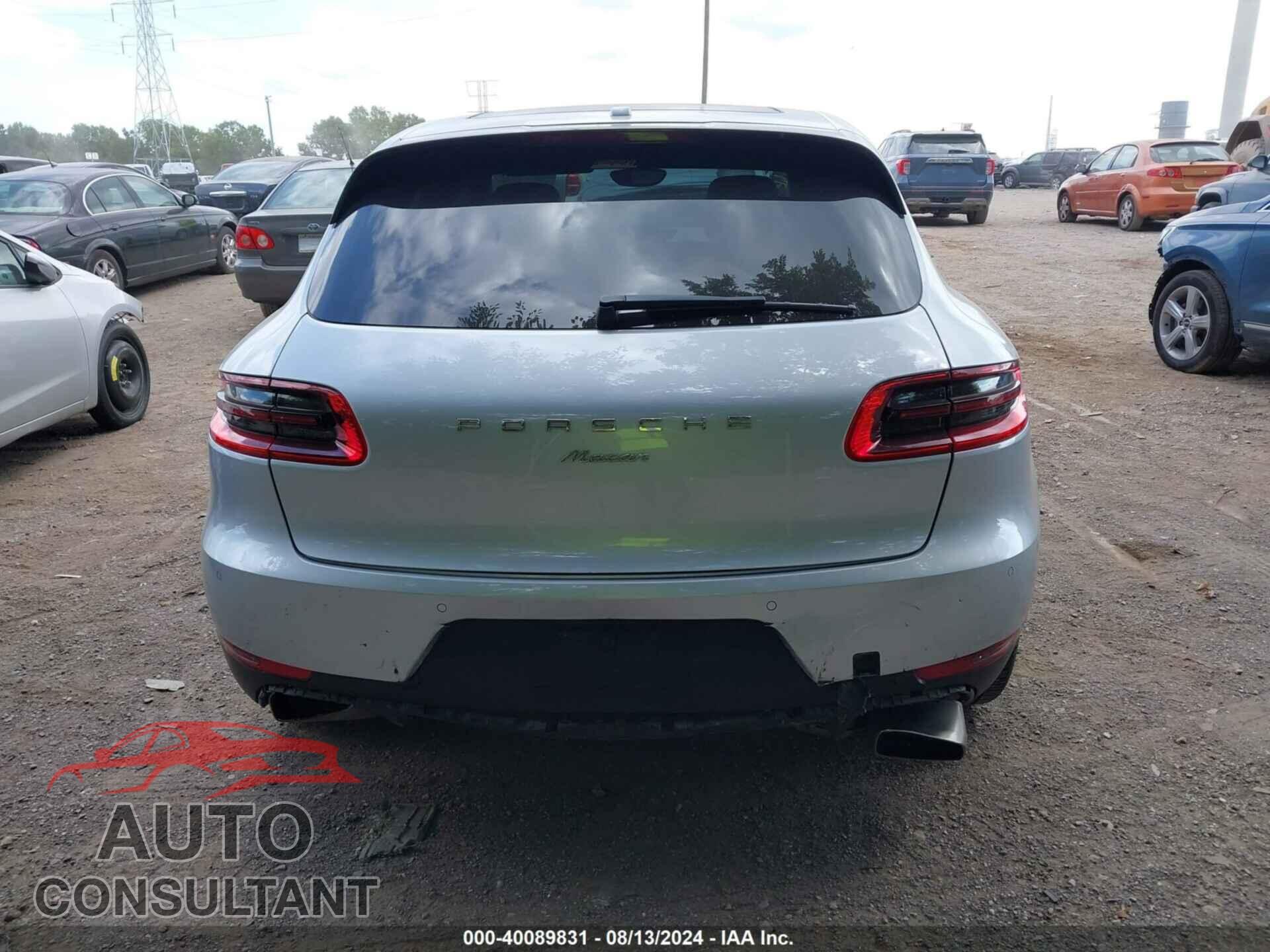 PORSCHE MACAN 2018 - WP1AA2A55JLB08331