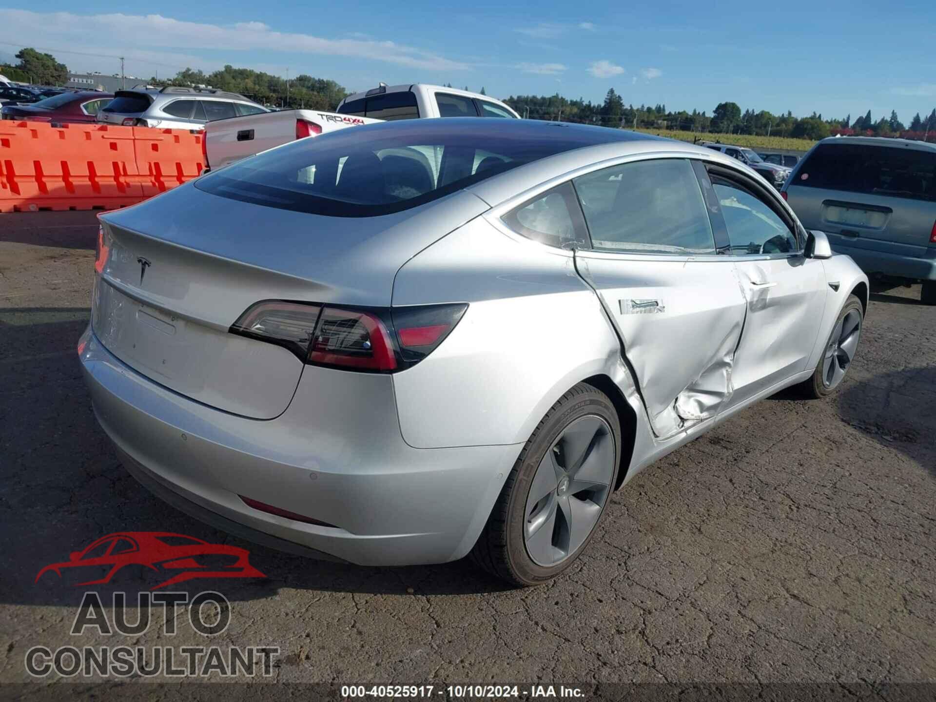 TESLA MODEL 3 2018 - 5YJ3E1EA0JF014313