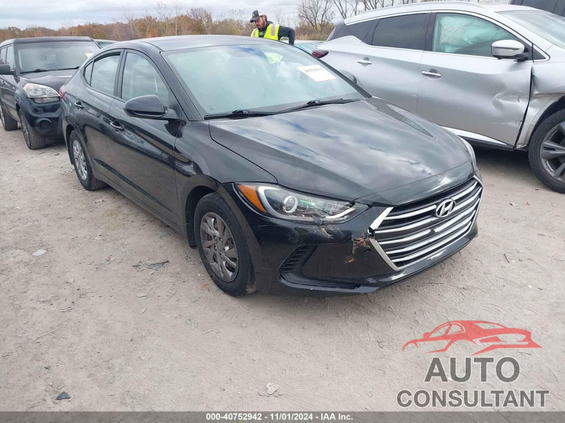 HYUNDAI ELANTRA 2017 - KMHD74LF5HU422236