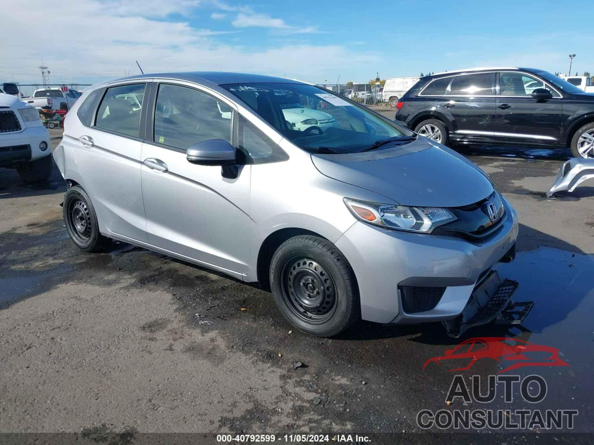 HONDA FIT 2017 - JHMGK5H51HS012615