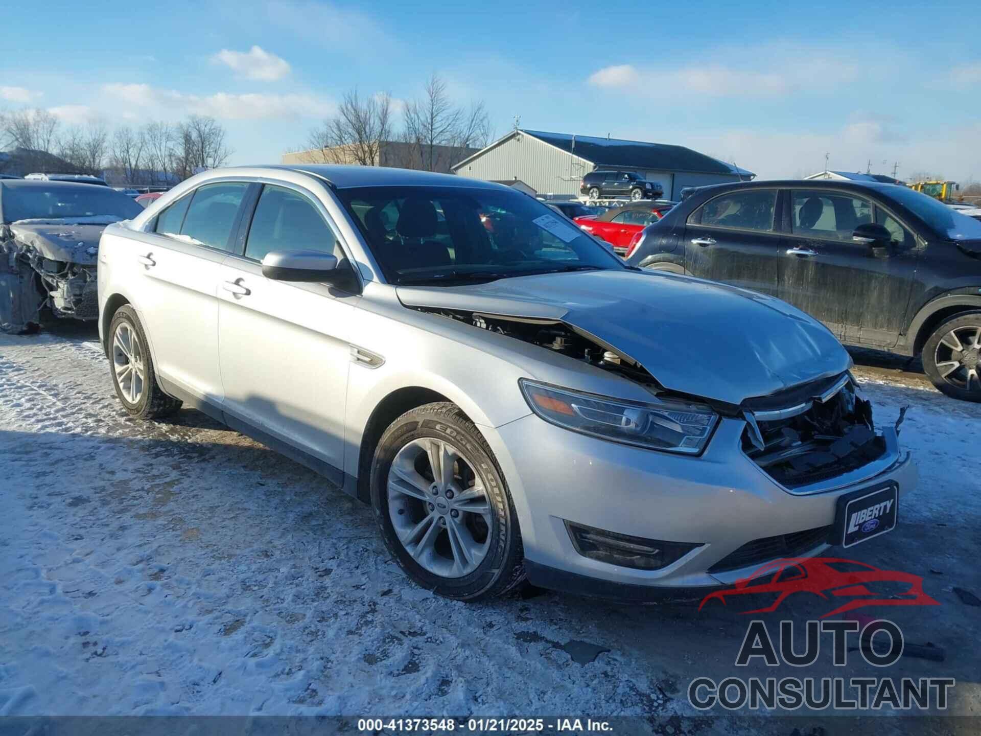 FORD TAURUS 2018 - 1FAHP2H88JG137397