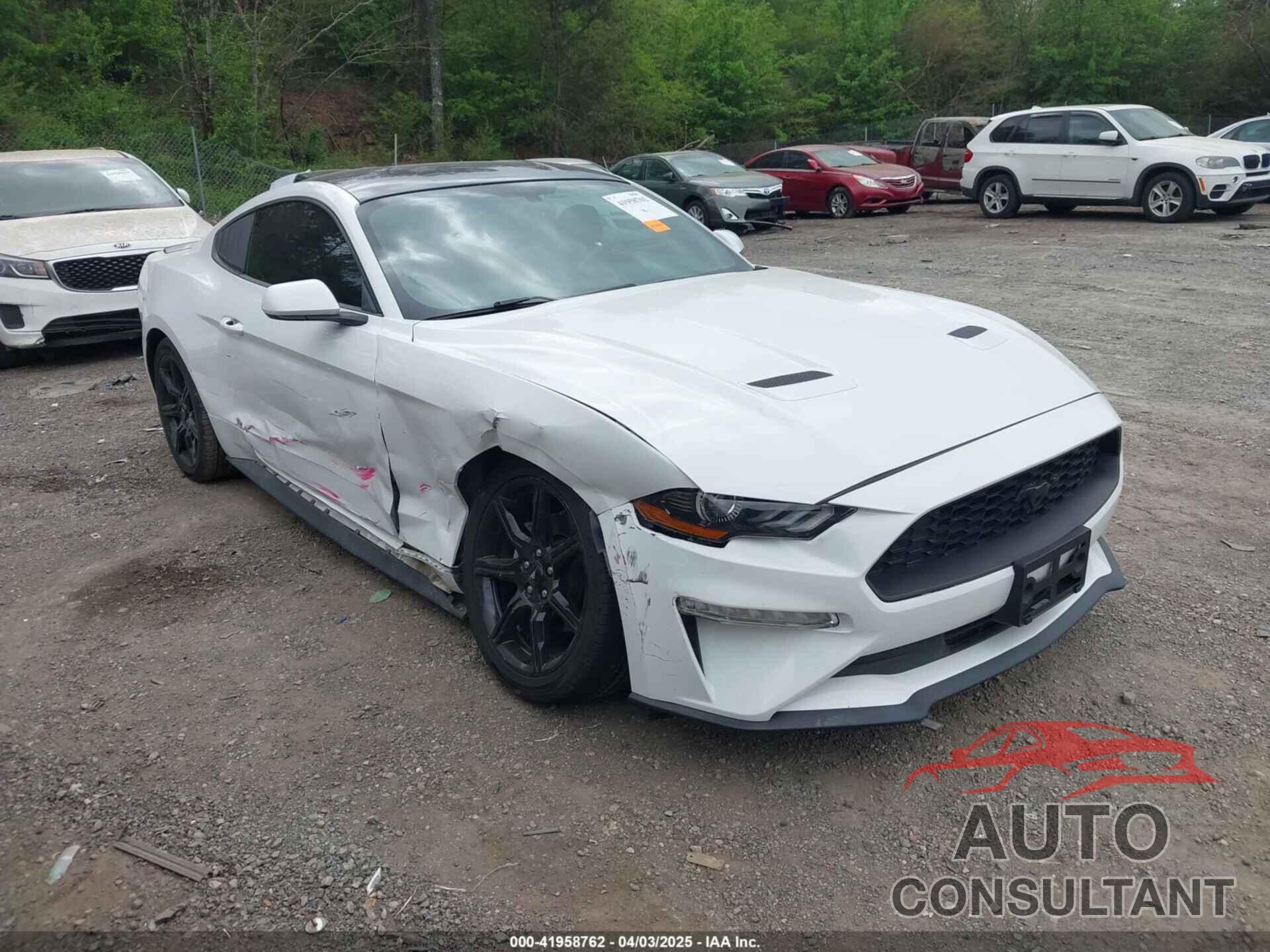 FORD MUSTANG 2018 - 1FA6P8TH1J5137867