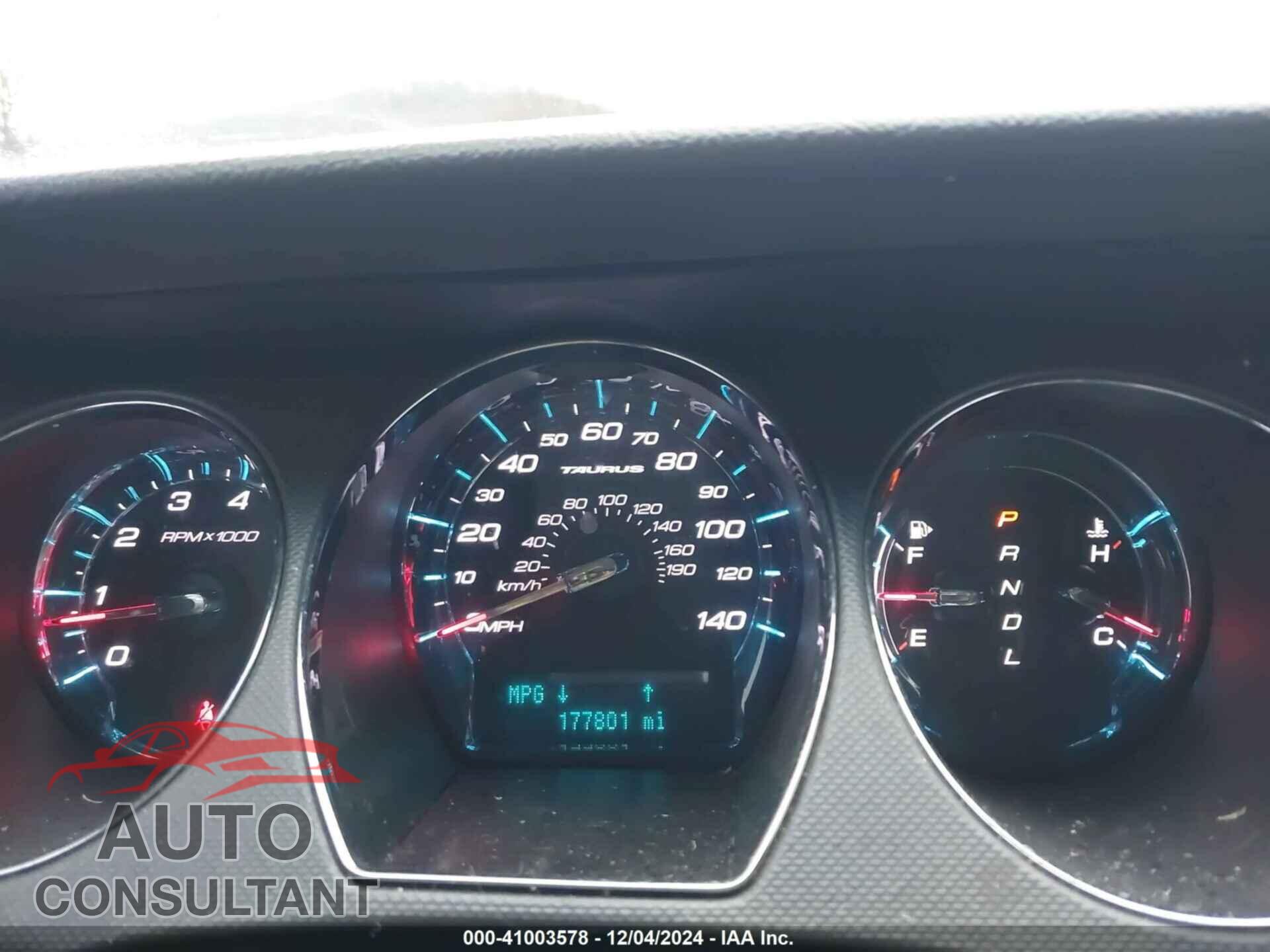 FORD TAURUS 2012 - 1FAHP2DW0CG125526
