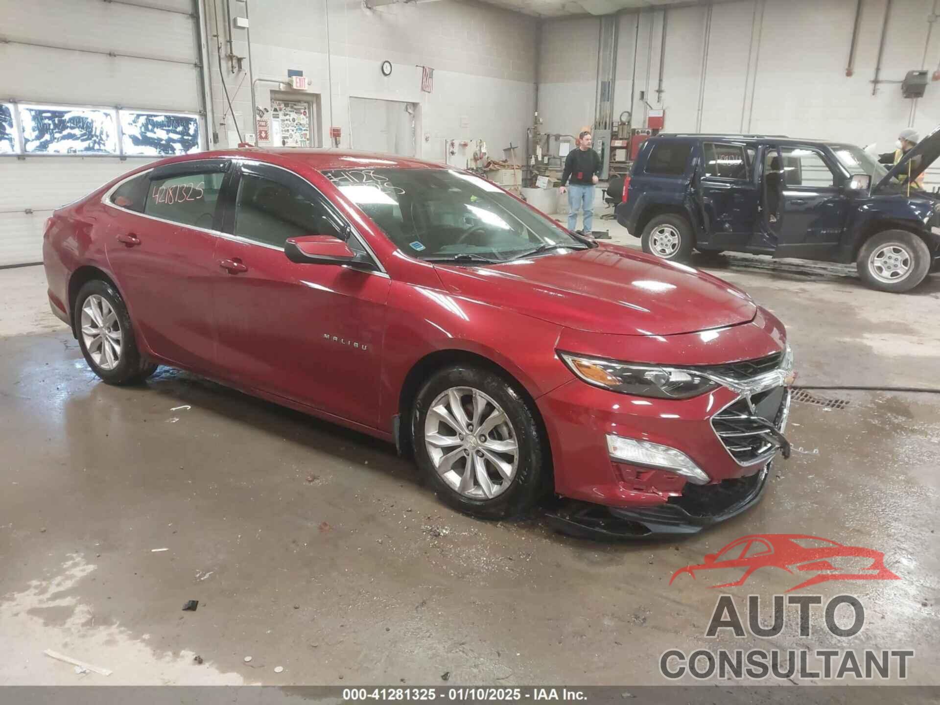CHEVROLET MALIBU 2019 - 1G1ZD5ST9KF209813