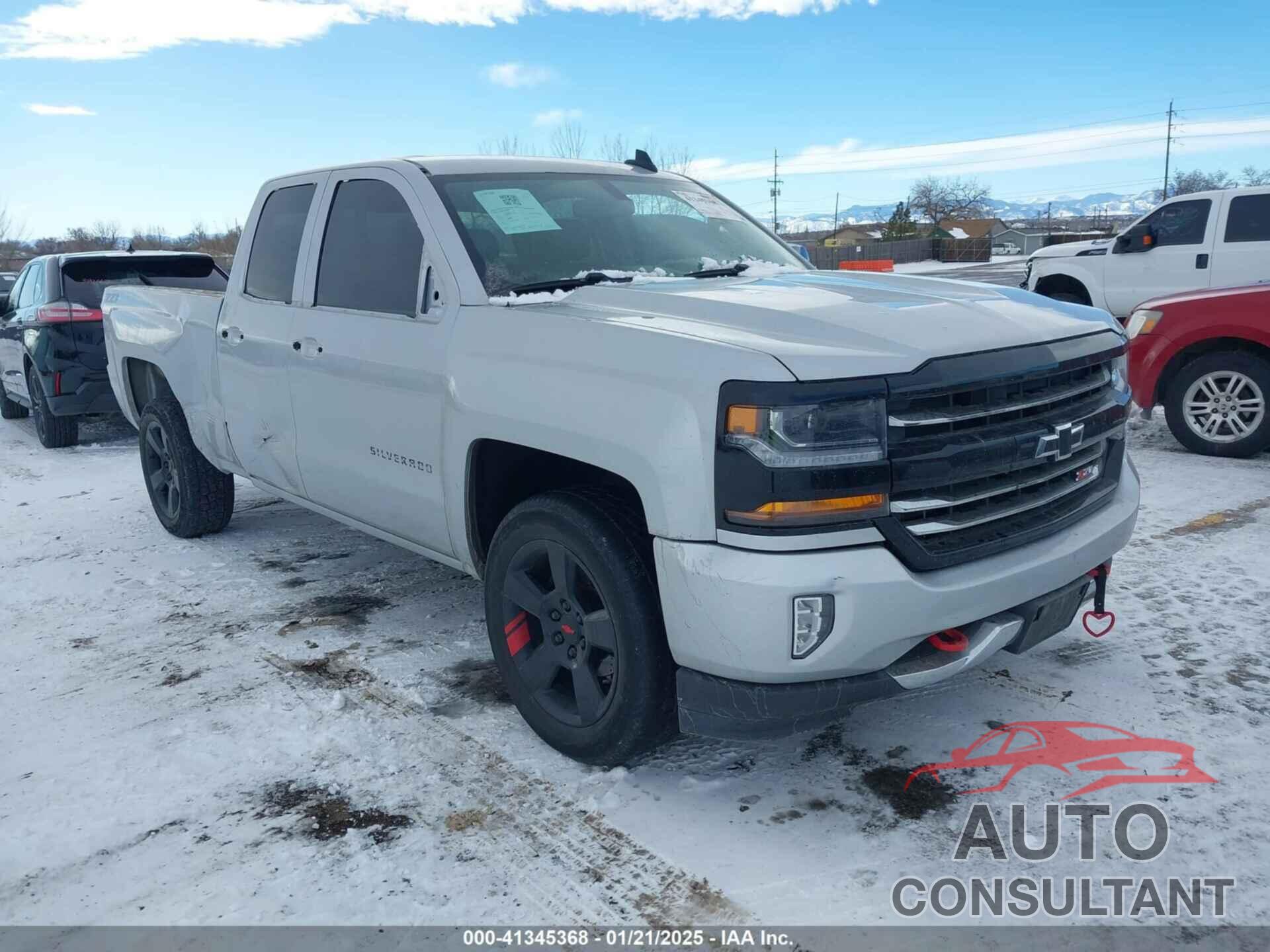 CHEVROLET SILVERADO 1500 2018 - 1GCVKREH1JZ117912