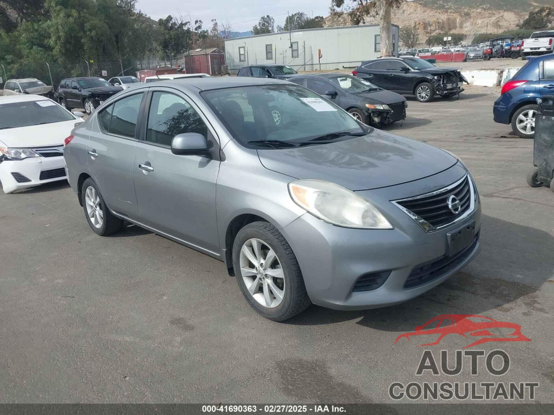 NISSAN VERSA 2014 - 3N1CN7AP8EL819239