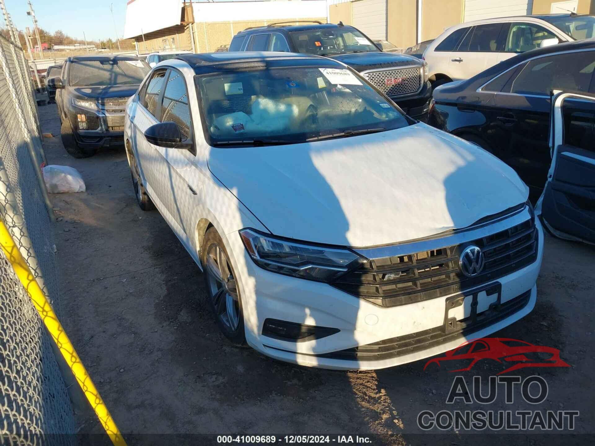 VOLKSWAGEN JETTA 2019 - 3VWCB7BU3KM273396