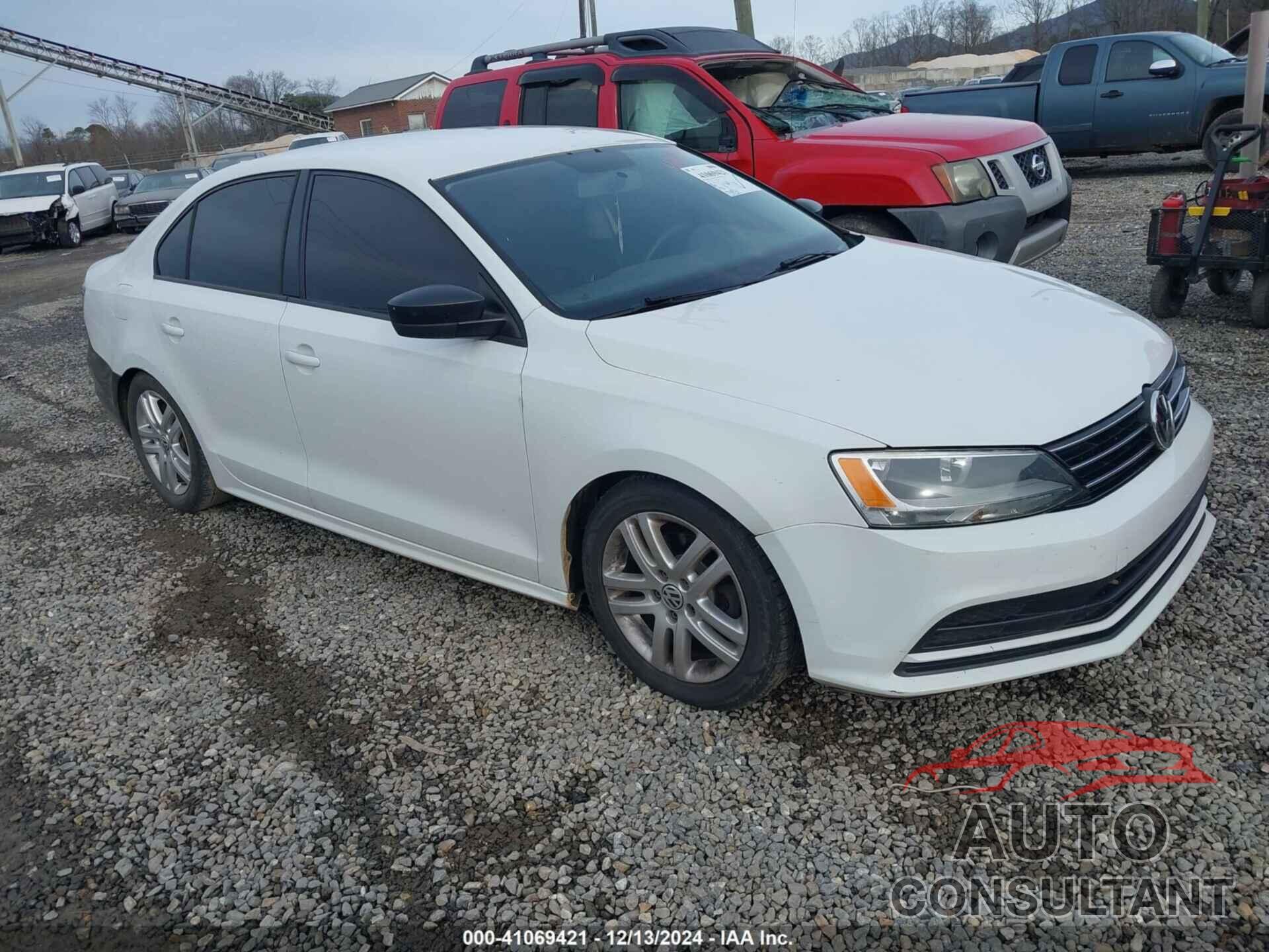 VOLKSWAGEN JETTA 2015 - 3VW2K7AJ9FM242811